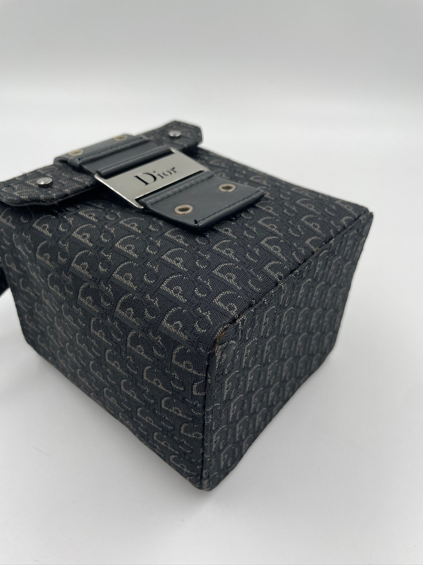 DIOR PUNK MINI BOX / Rank AB 24072112