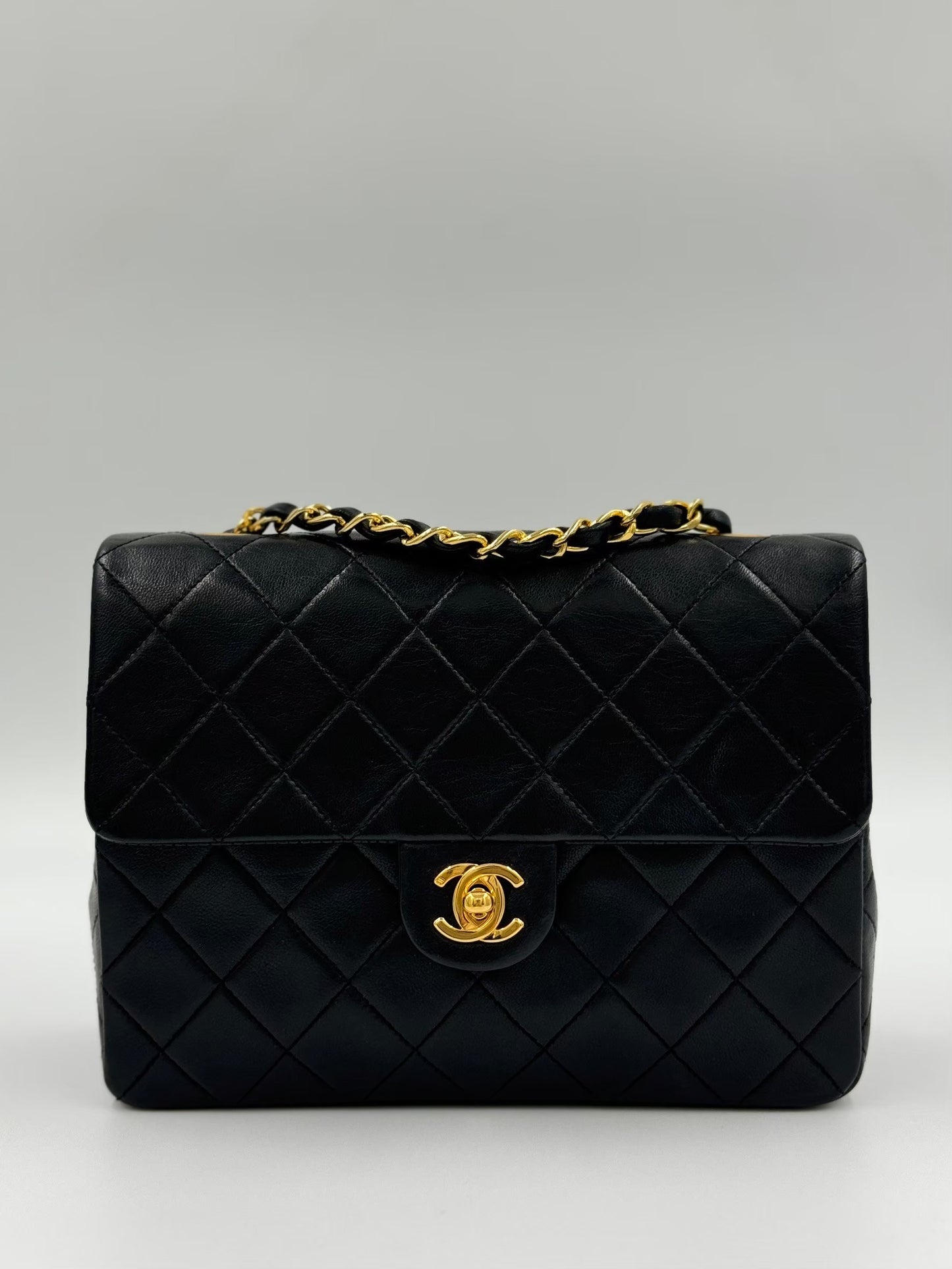 Chanel Coco Mini  小方胖20 cm / Rank A 24072313