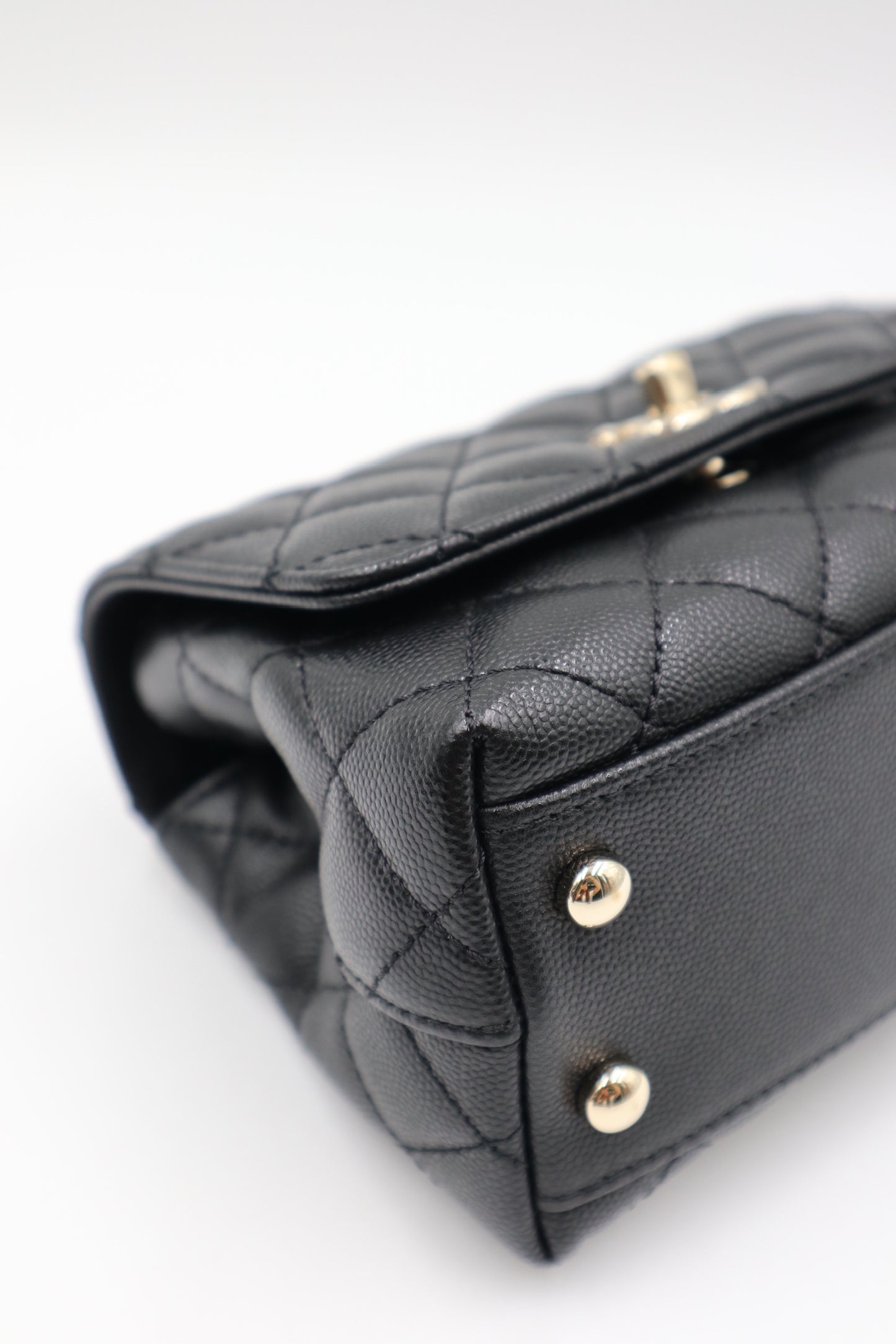 Chanel Mini Handle 手提包 / Rank SA 25072801