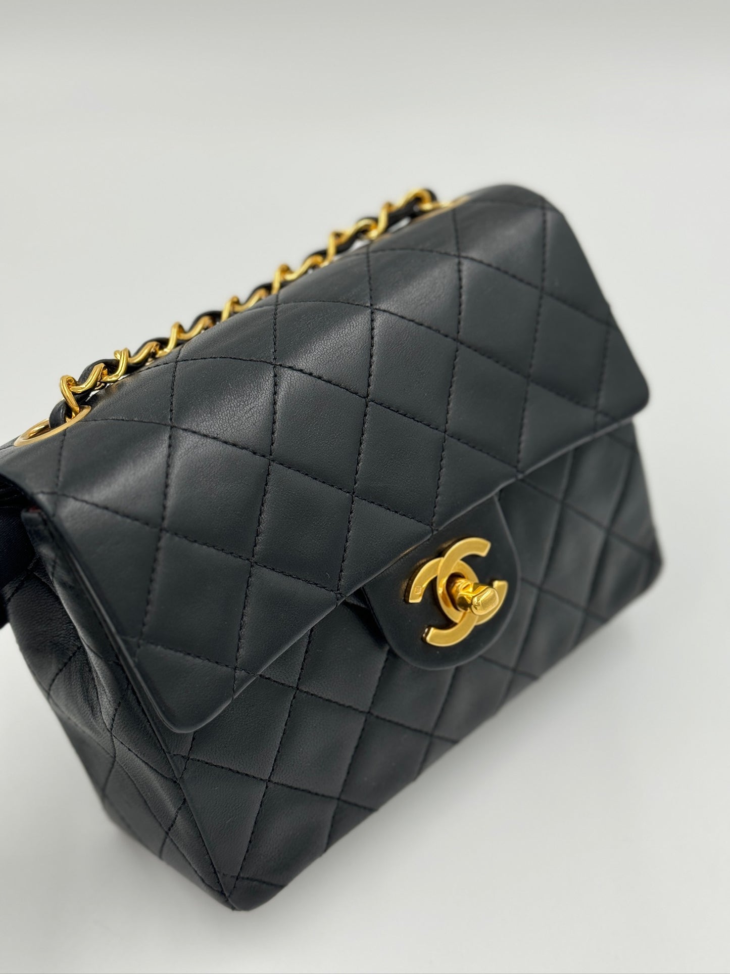 Chanel Coco Mini Vintage / Rank SA