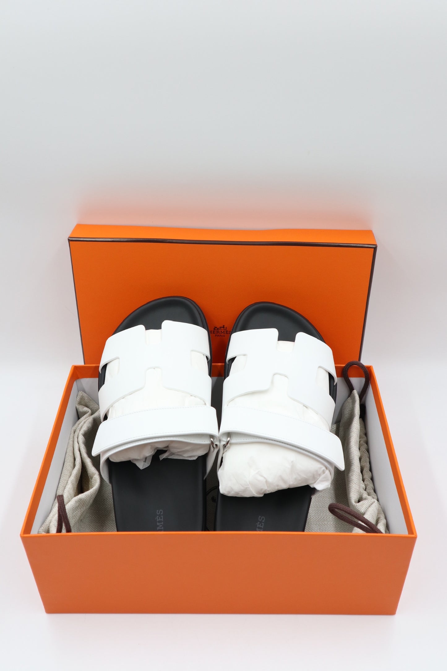Hermes 二舅鞋 白色 / Rank SA 250928002