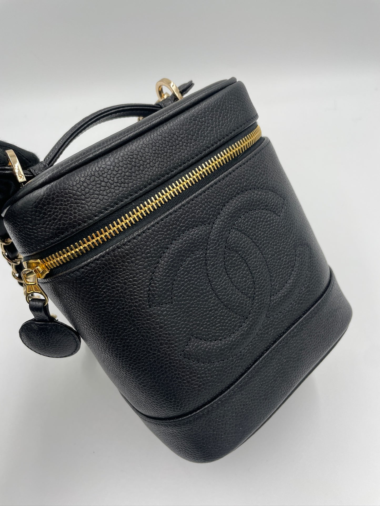 Chanel 魚子醬化妝箱 / Rank SA