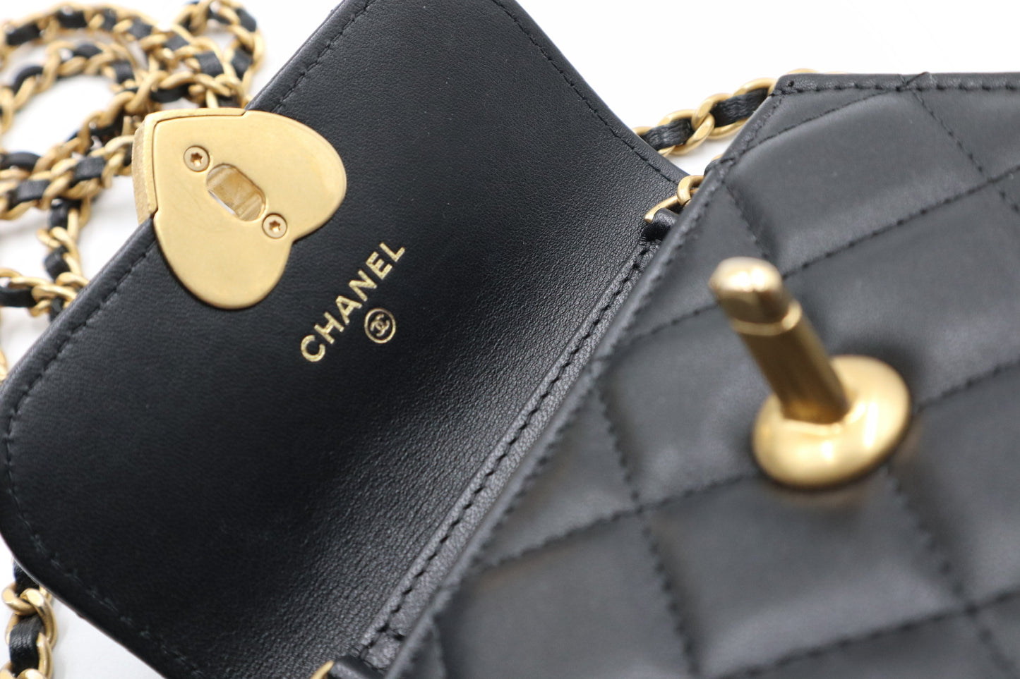 Chanel Mini 愛心小包/ Rank SA 25052203