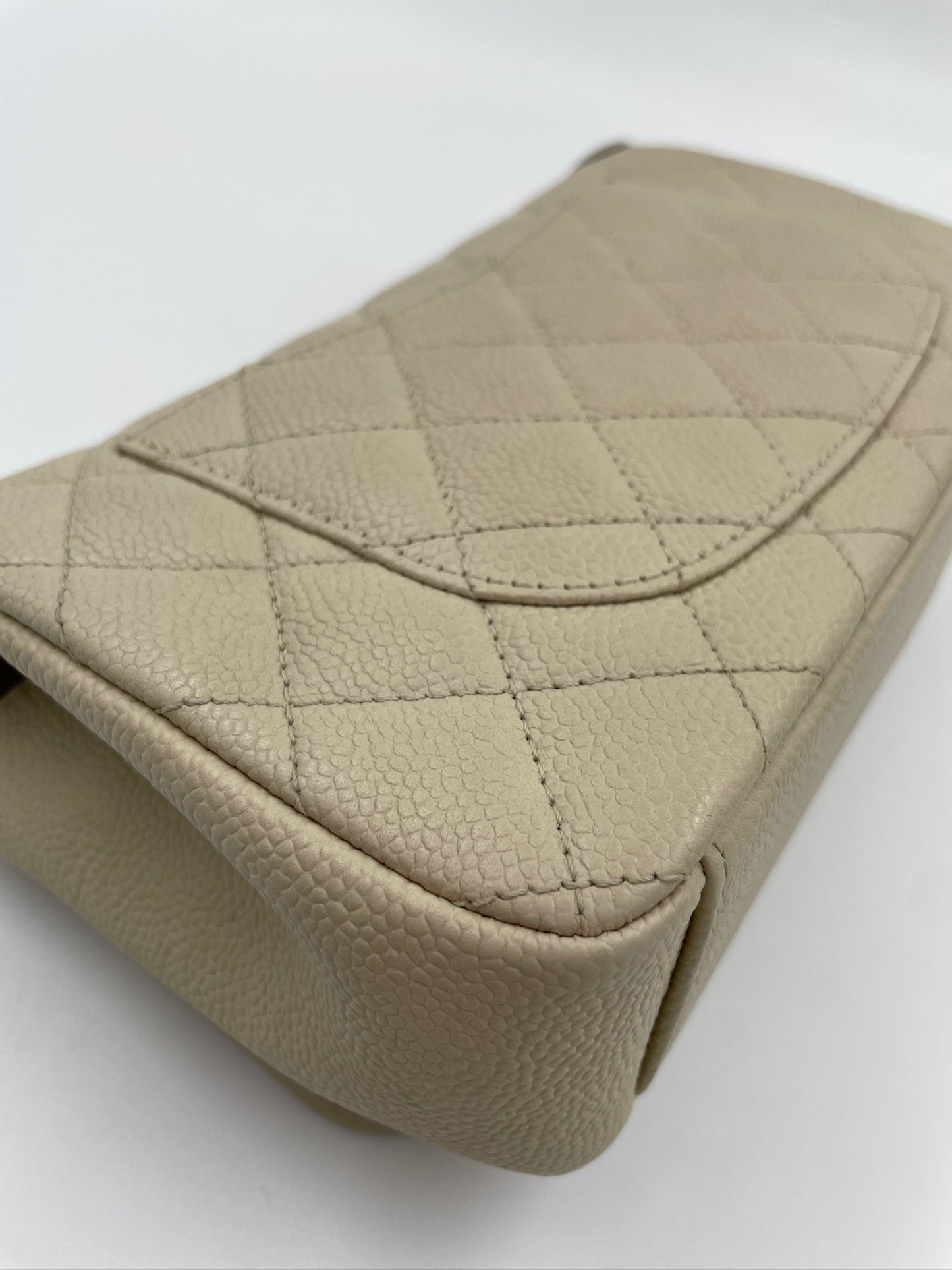 Chanel Boy Woc 奶茶色 / Rank SA