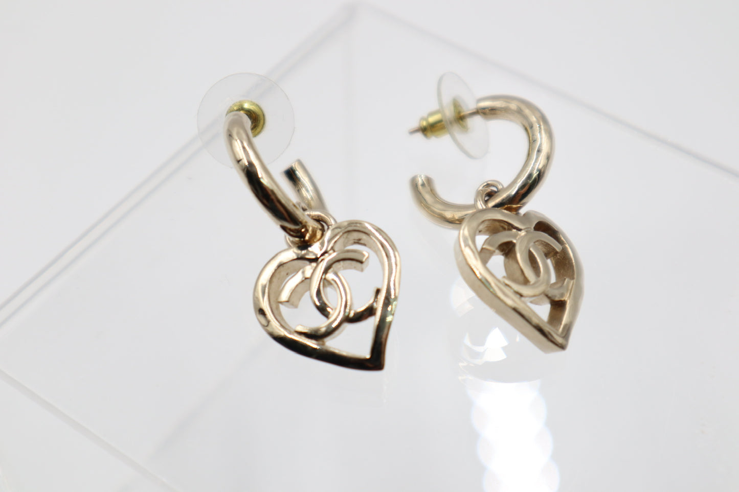 Chanel Heart Drop Earrings愛心耳環 / Rank SA