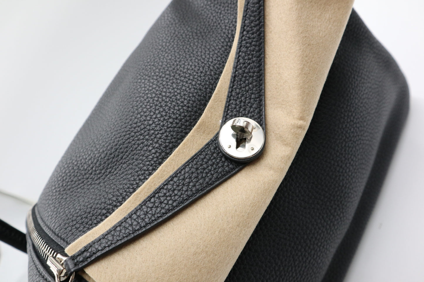 Hermes Lindy 30 黑銀色 銀扣 C / Rank SA 250909001