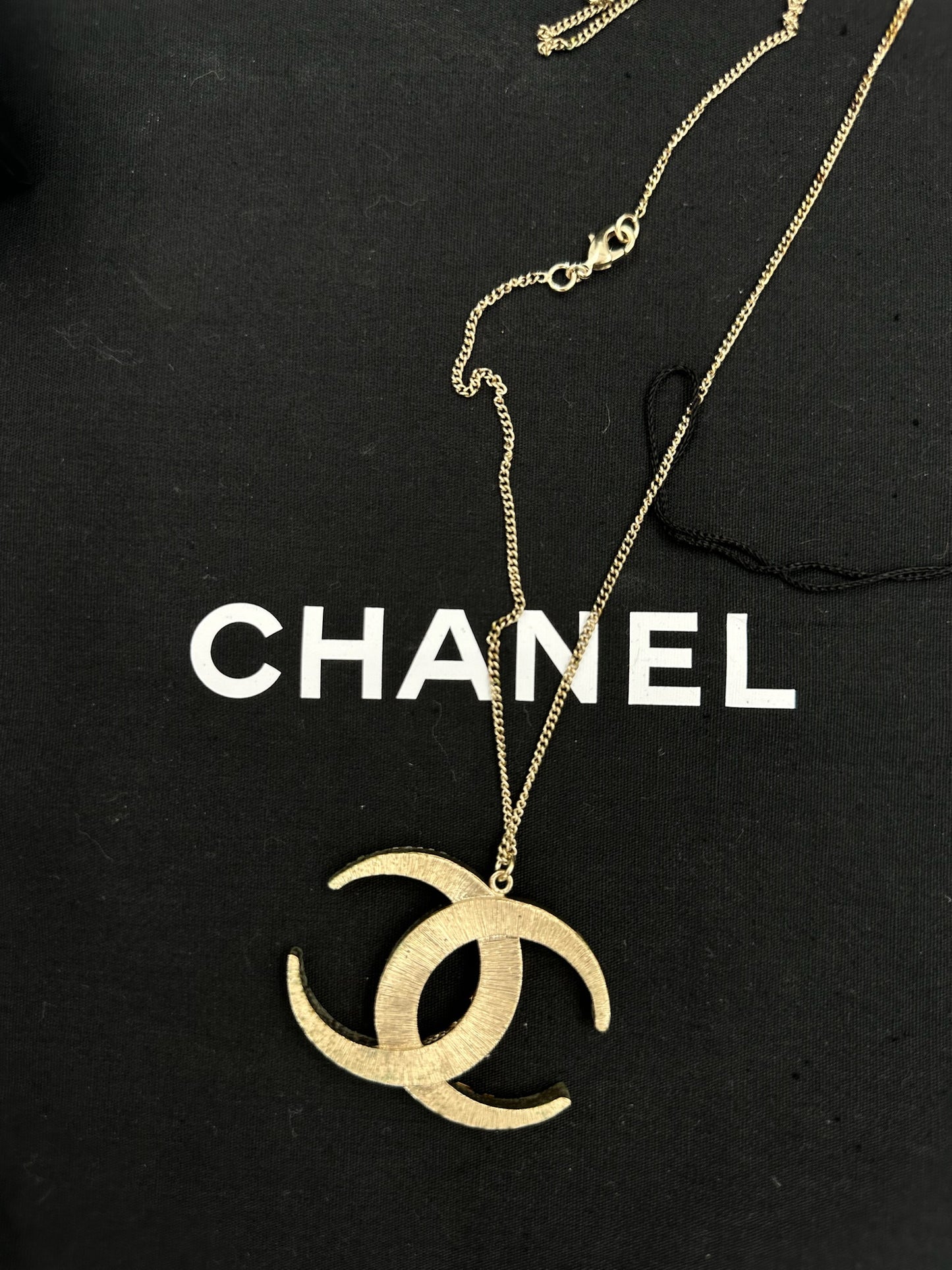Chanel Diamond Necklace Gold / Rank N