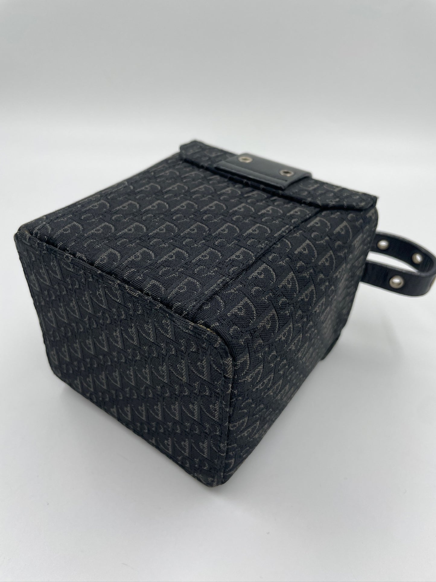 DIOR PUNK MINI BOX / Rank AB 24072112