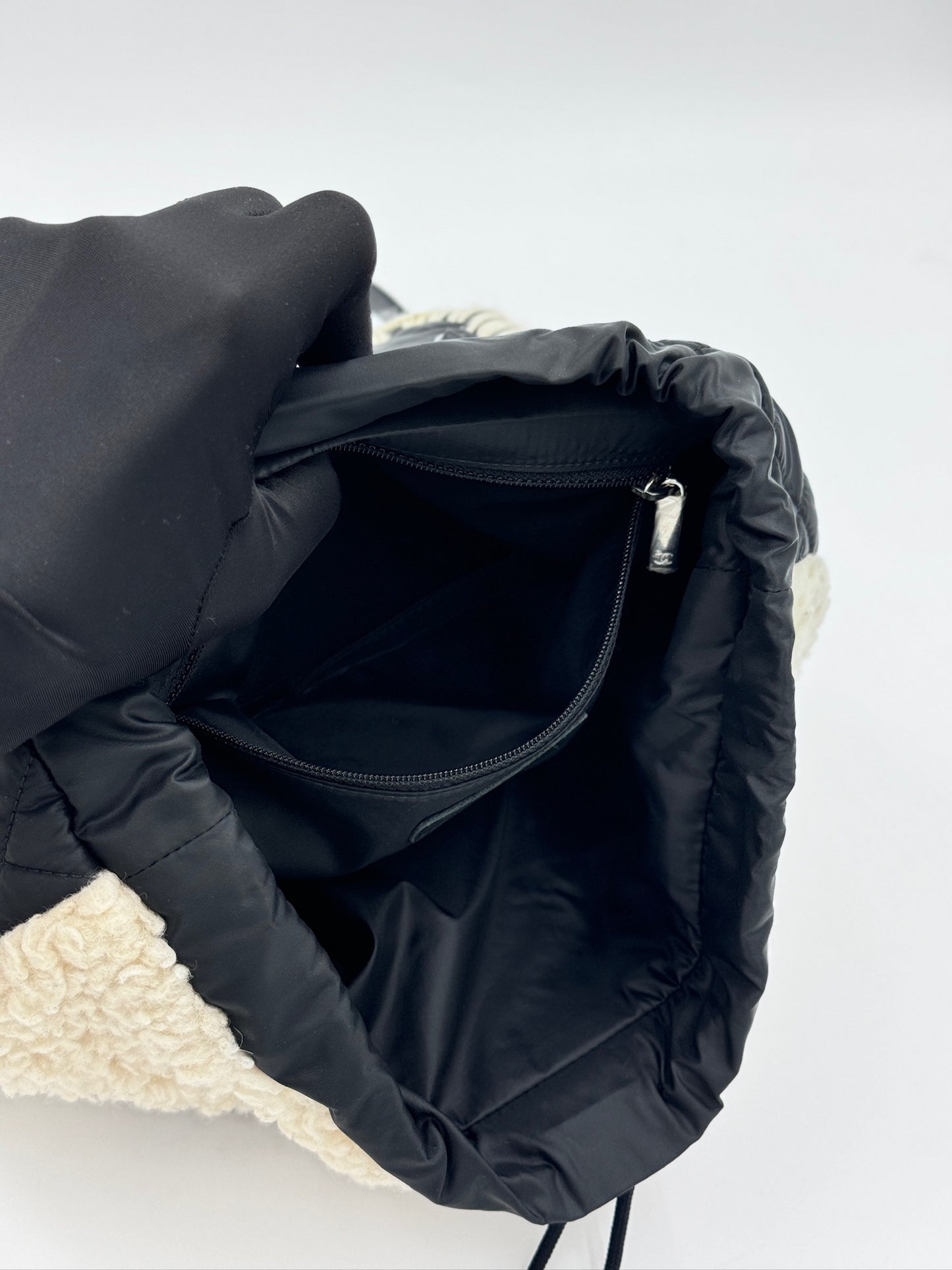 Chanel backpack white/ Rank A