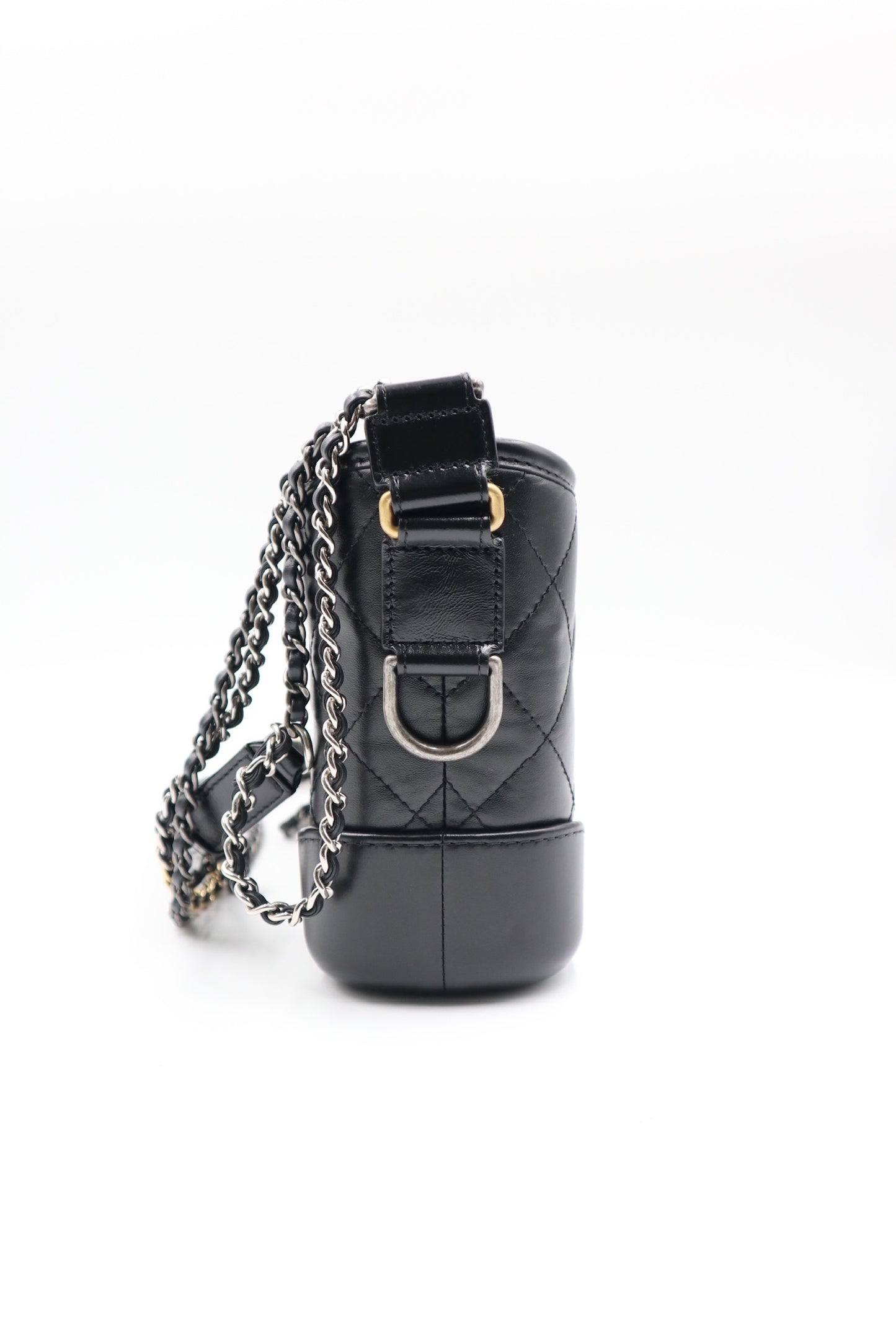 Chanel 黑金流浪包/ Rank SA 250926003