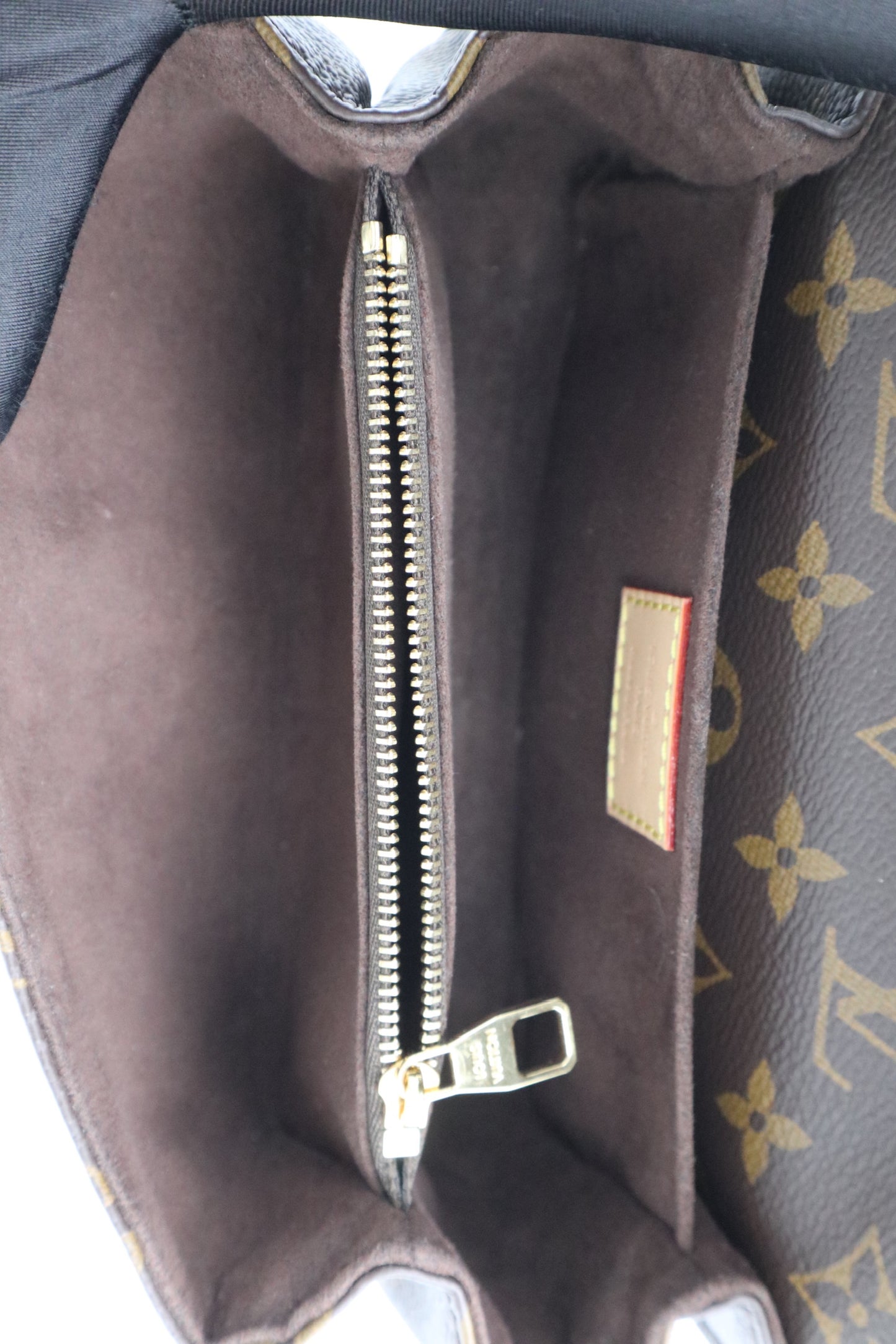 Louis Vuitton  郵差包 / Rank SA