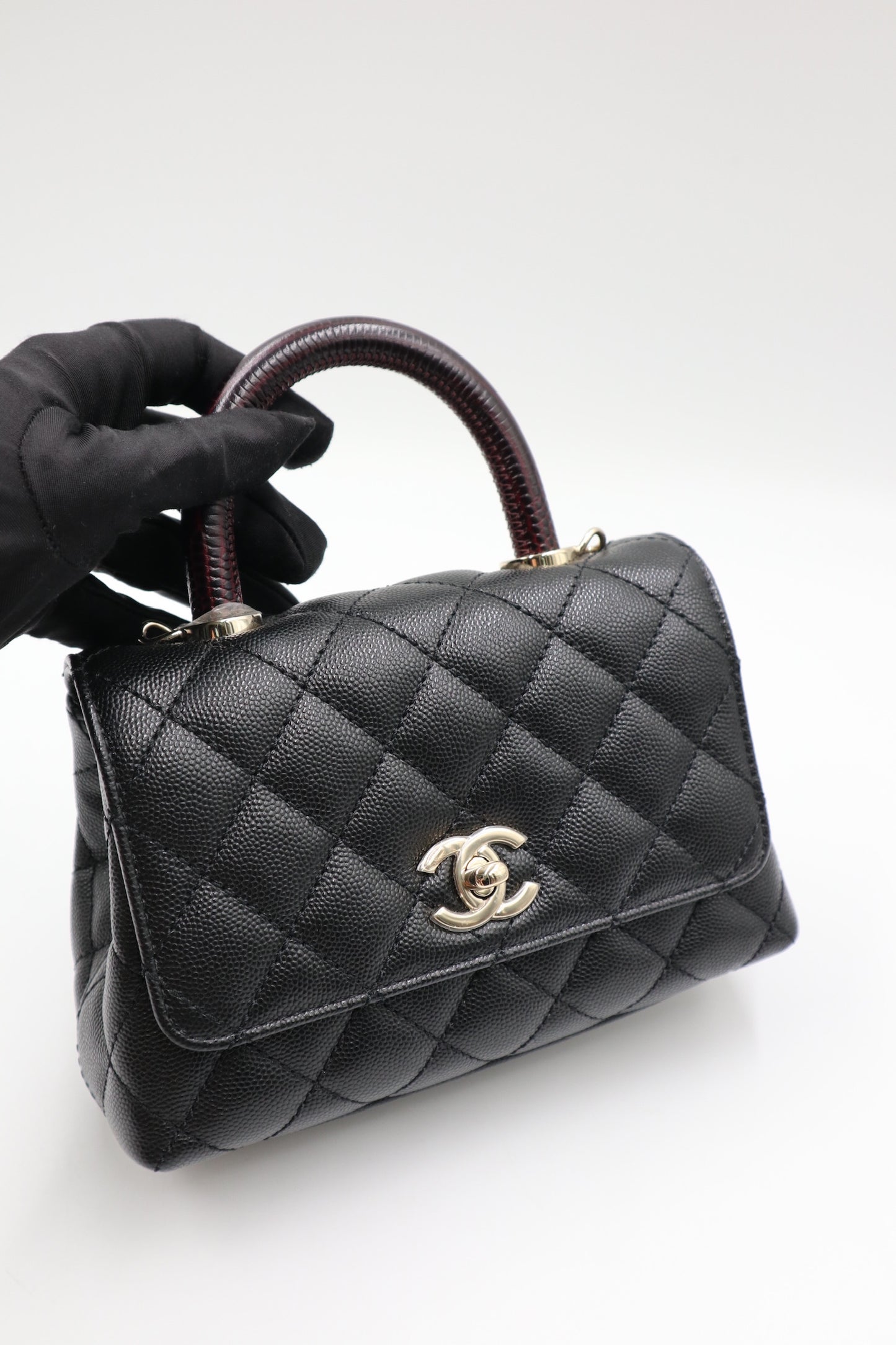 Chanel Mini Handle 手提包 / Rank SA 25072801