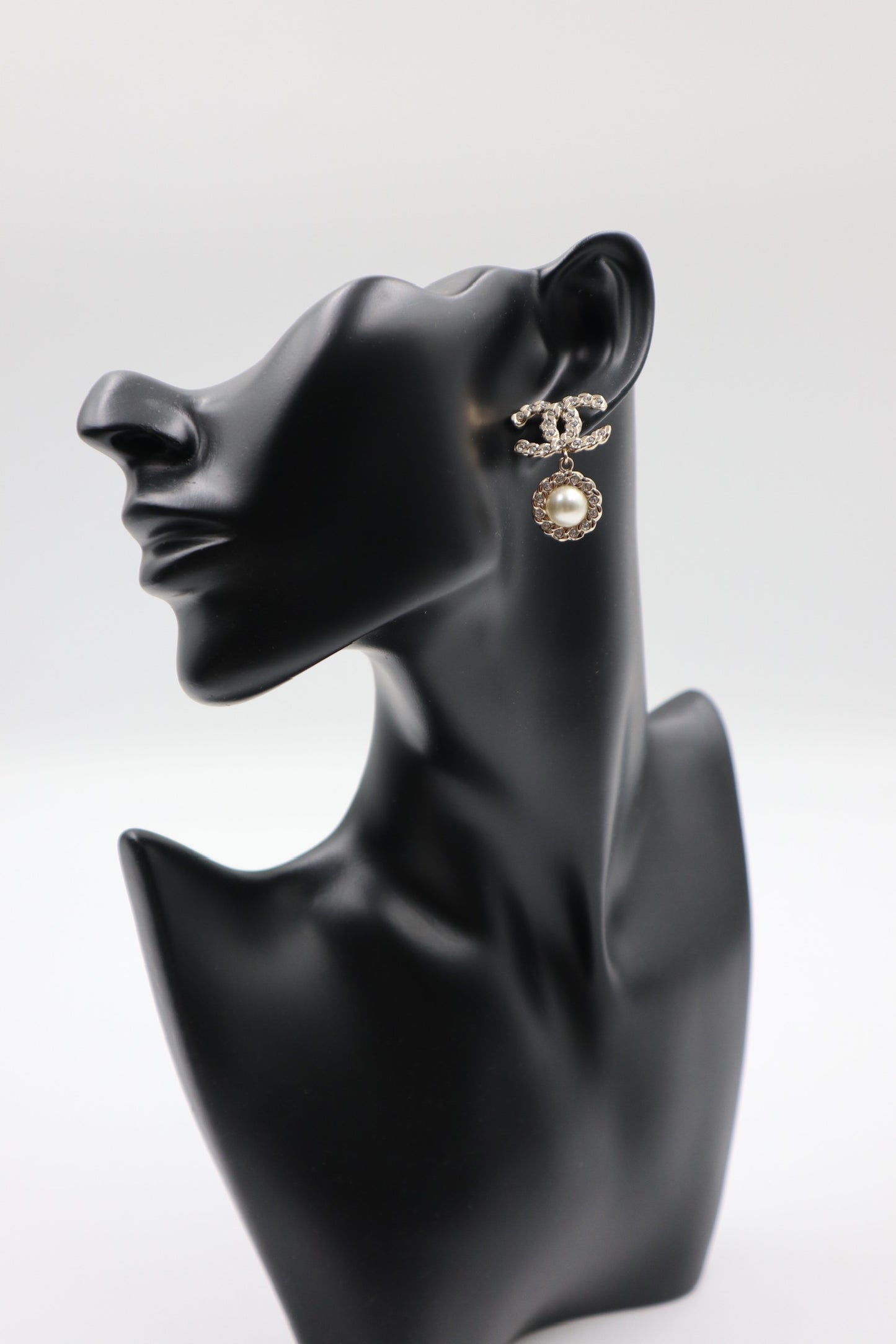 Chanel Earrings 雙C水鑽珍珠垂墜耳環/ Rank SA 250915001