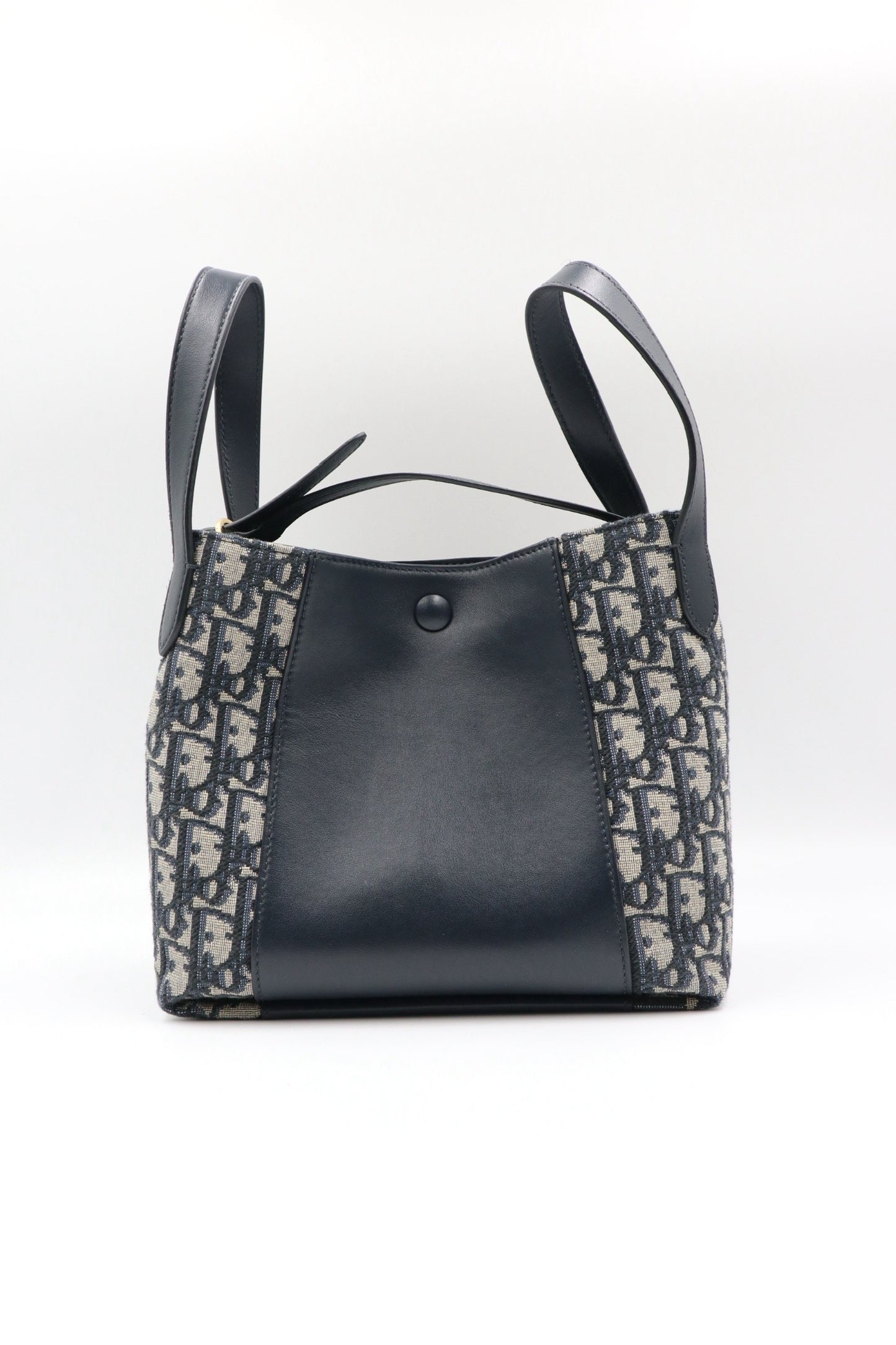 DIOR Signature 小號水桶包 / Rank SA 251024001