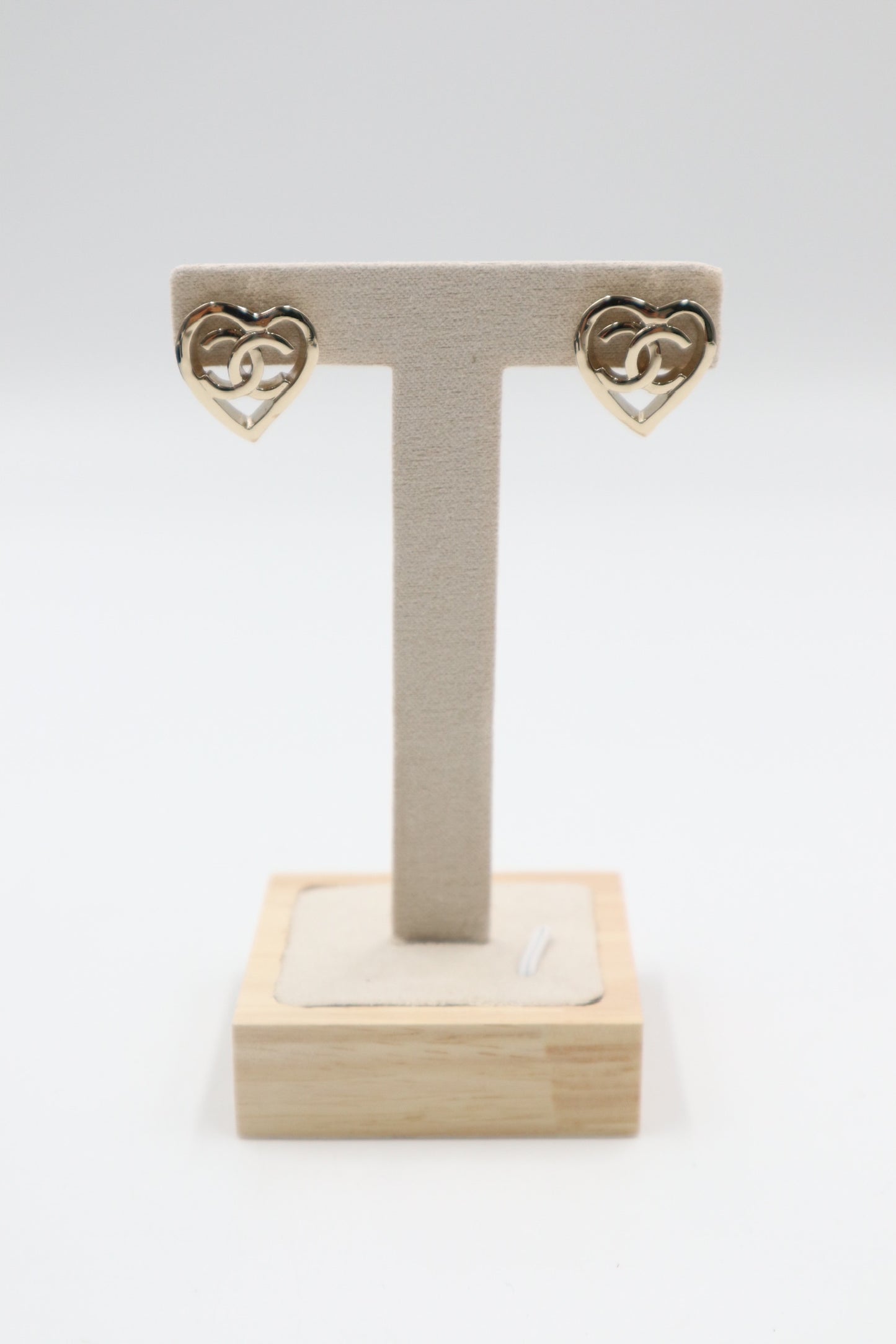 Chanel Earrings 心型鏤空耳環/ Rank SA 251008003