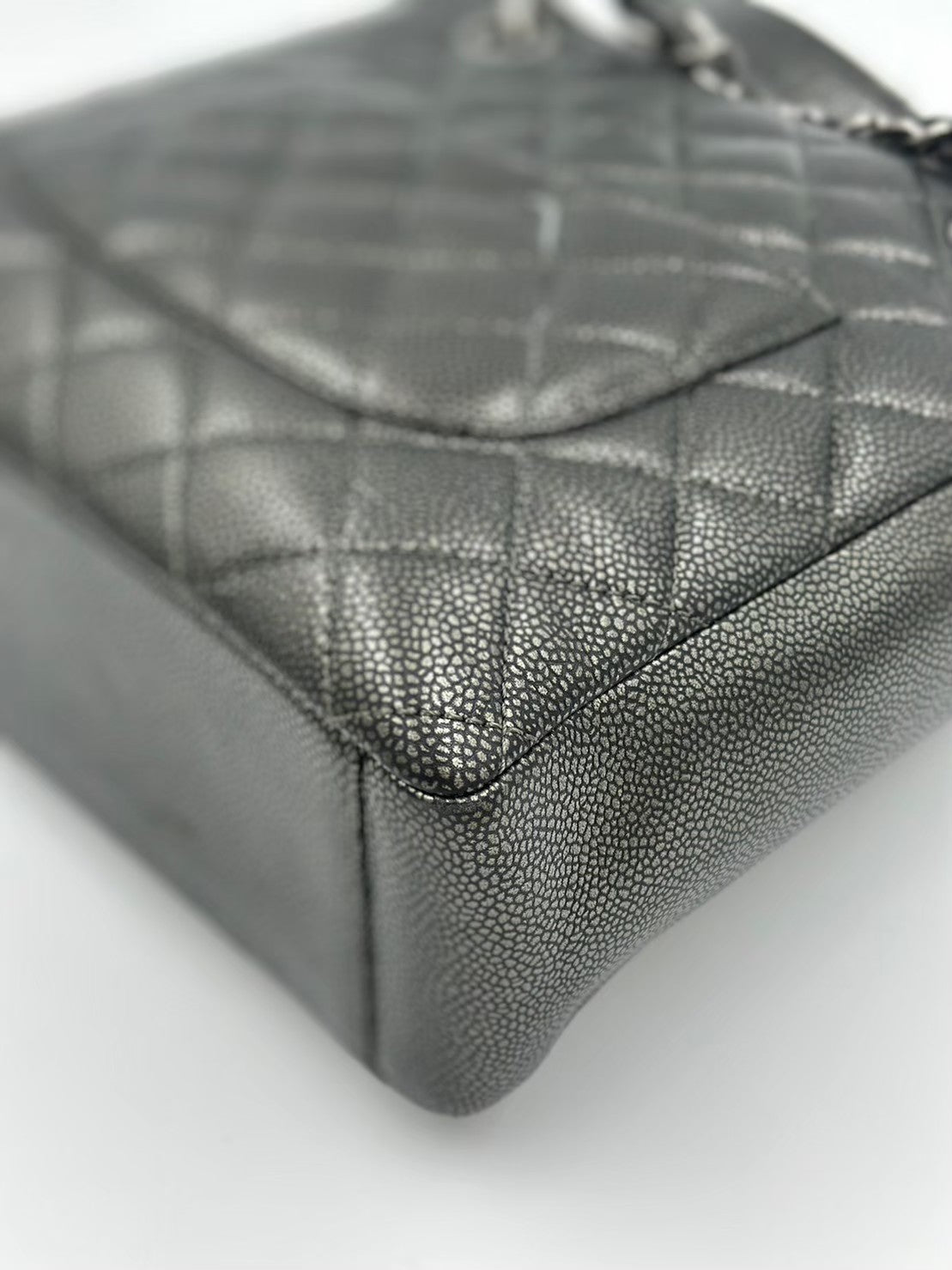 Chanel Gst Black Sliver / Rank AB