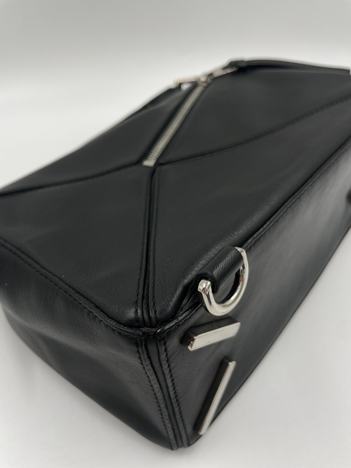 Loewe Puzzle Small Black / Rank A
