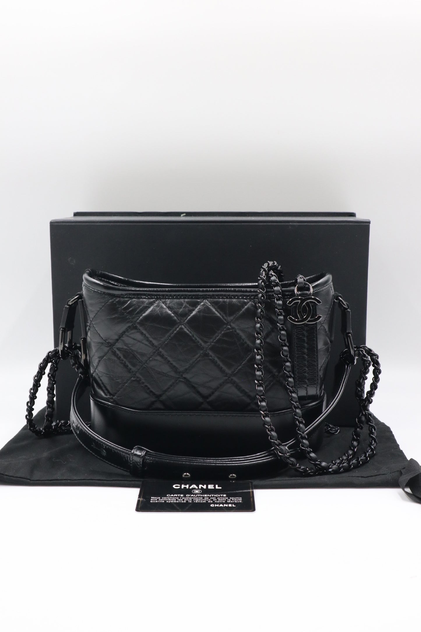 Chanel 黑銀流浪包/ Rank SA 251120001