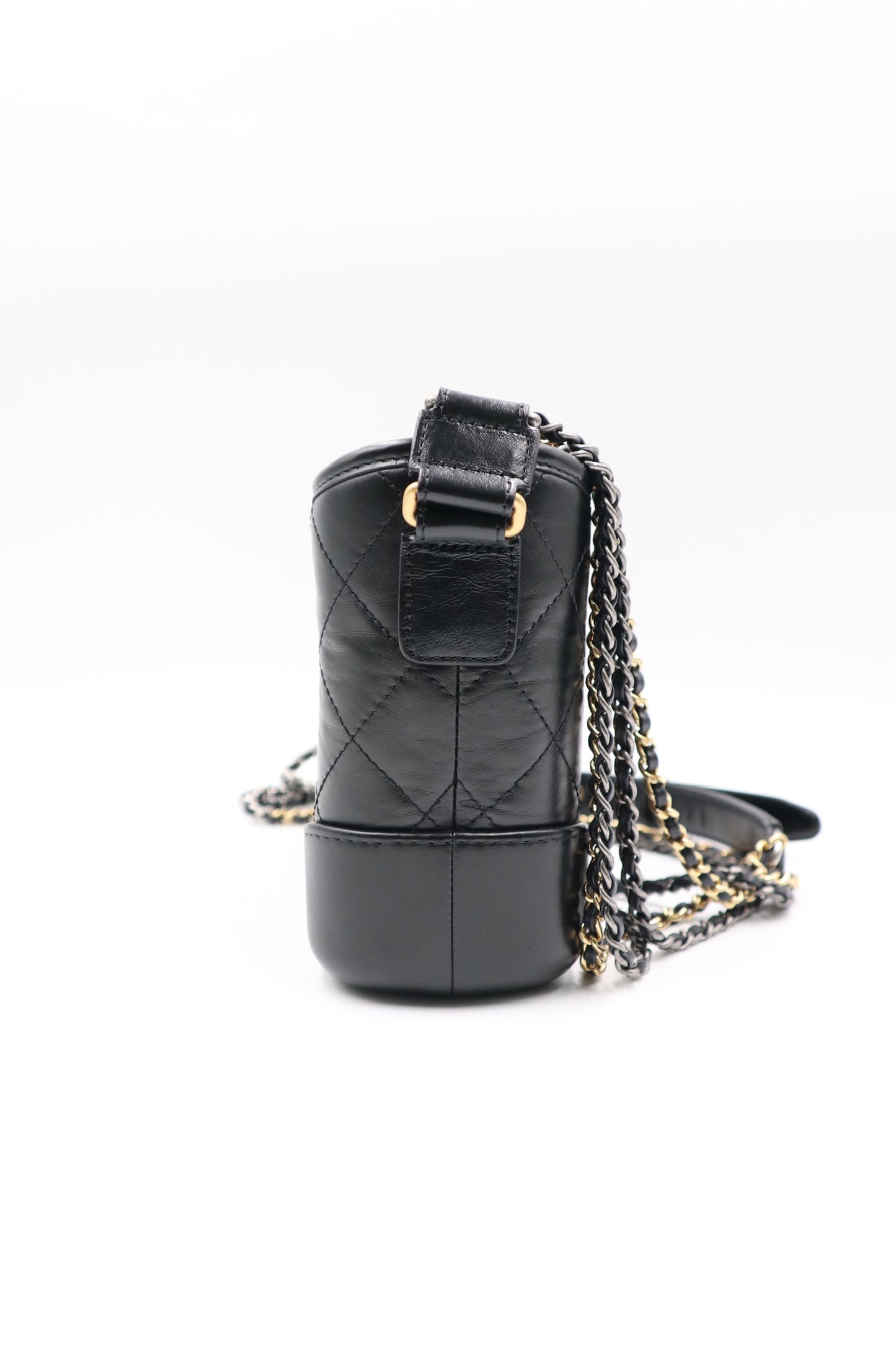 Chanel 黑金流浪包/ Rank SA 250926003