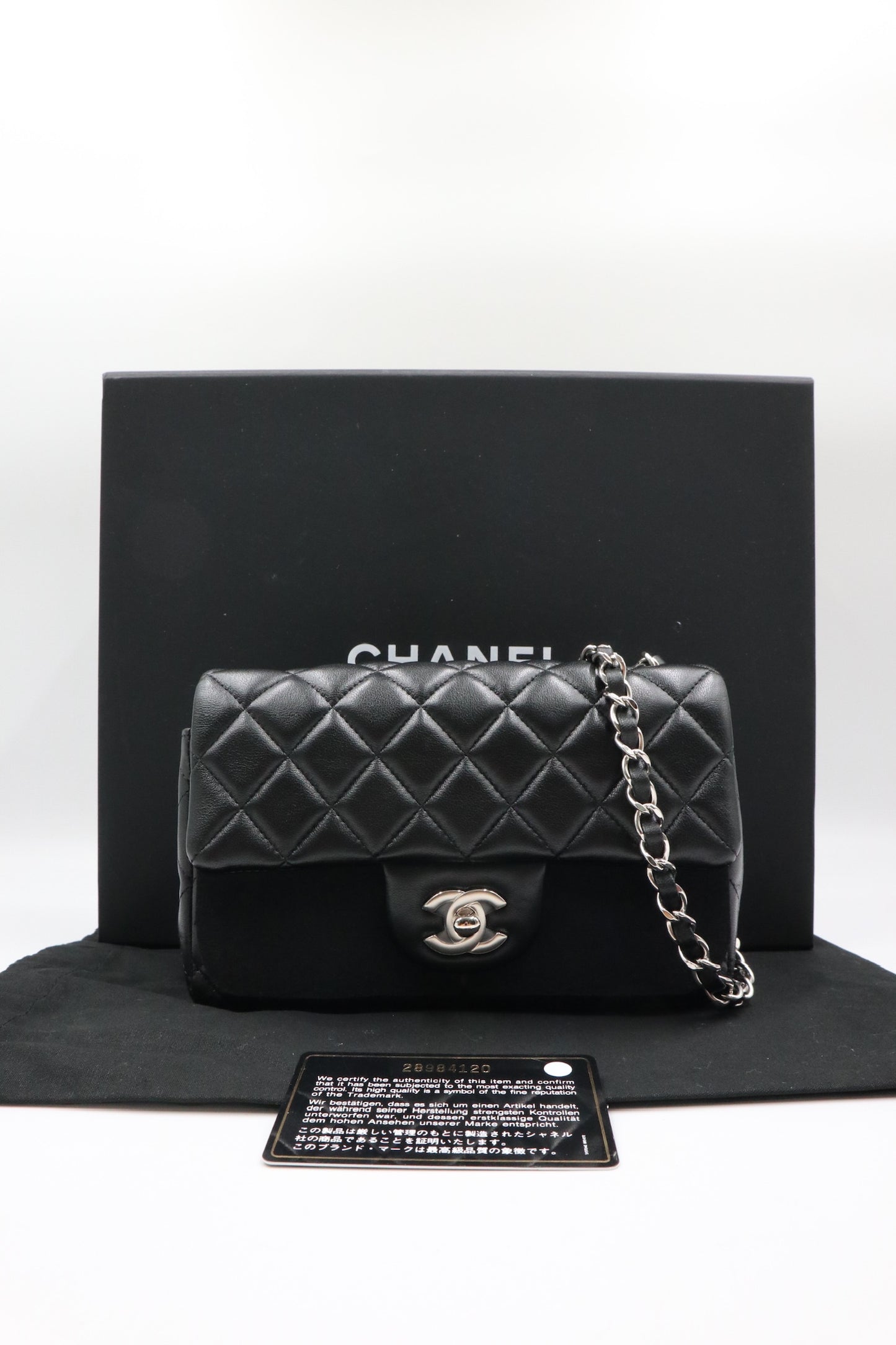 Chanel Mini CF 羊皮20cm 黑銀 / Rank SA 251113001