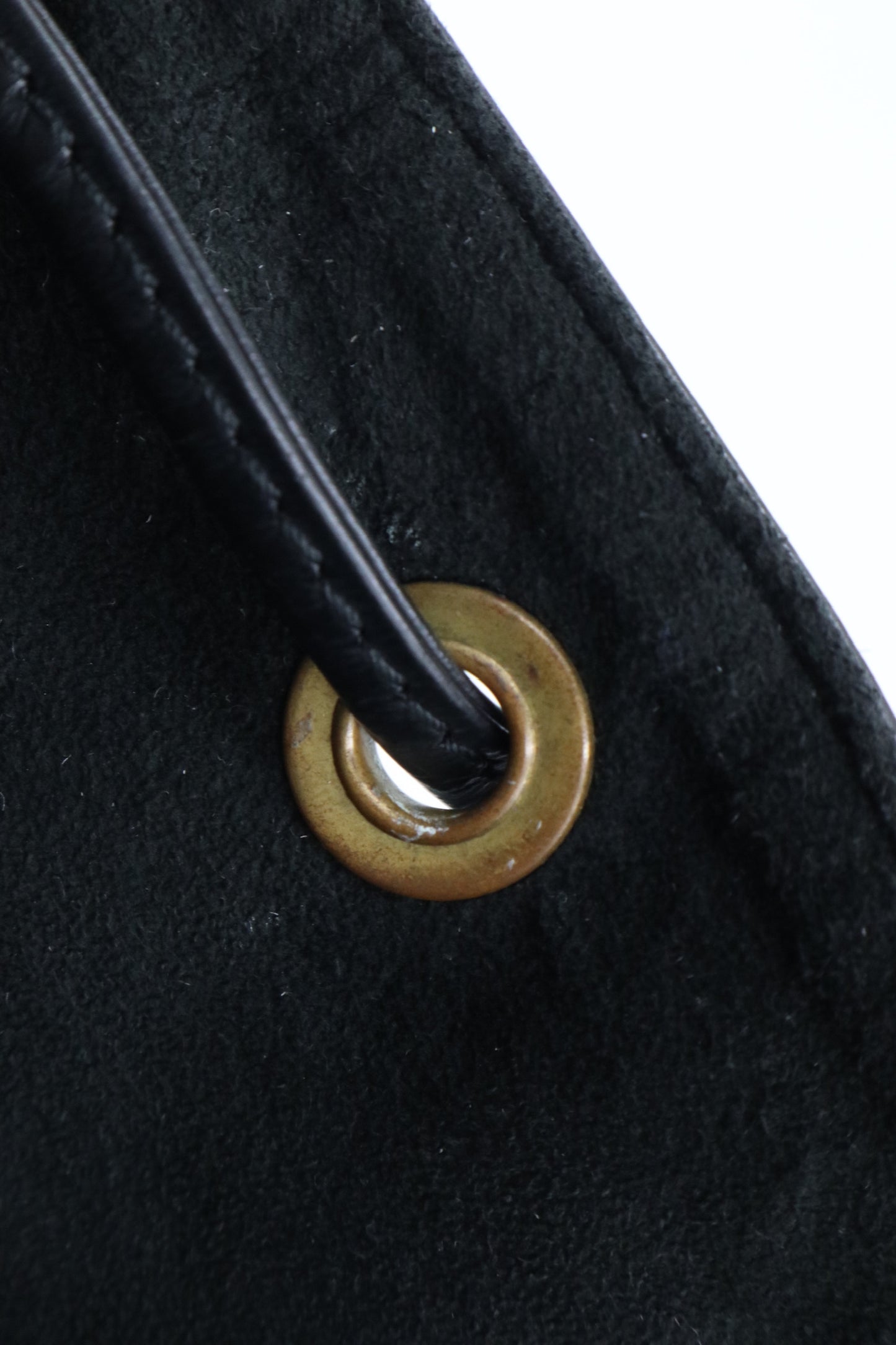 Louis Vuitton  Epi 牛皮水波紋中款水桶包 Rank SA 251105002