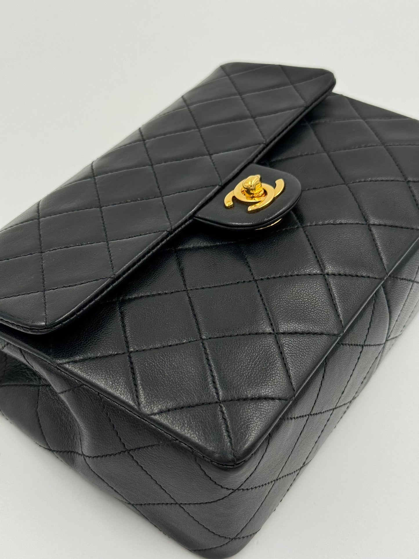 Chanel Coco Mini  小方胖20 cm / Rank A 24072313