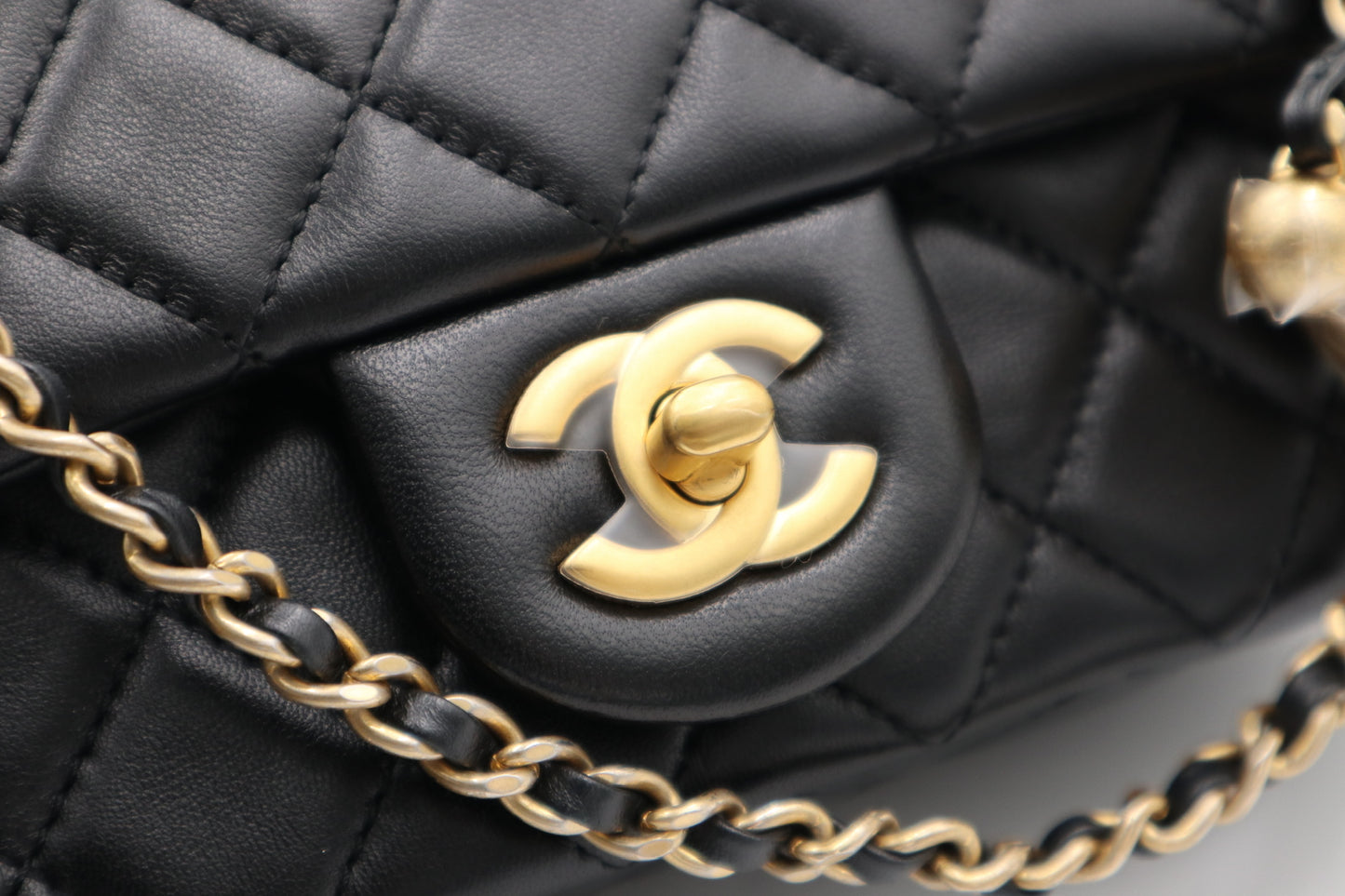 Chanel Mini cf 20cm 金球 / Rank N