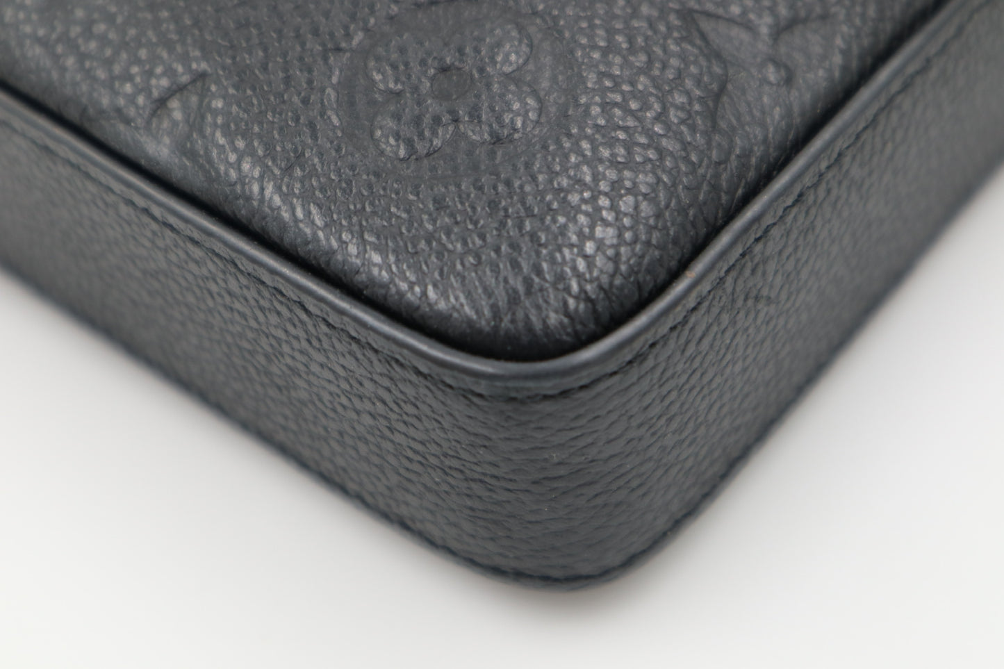 Louis Vuitton Woc / Rank SA 24081103