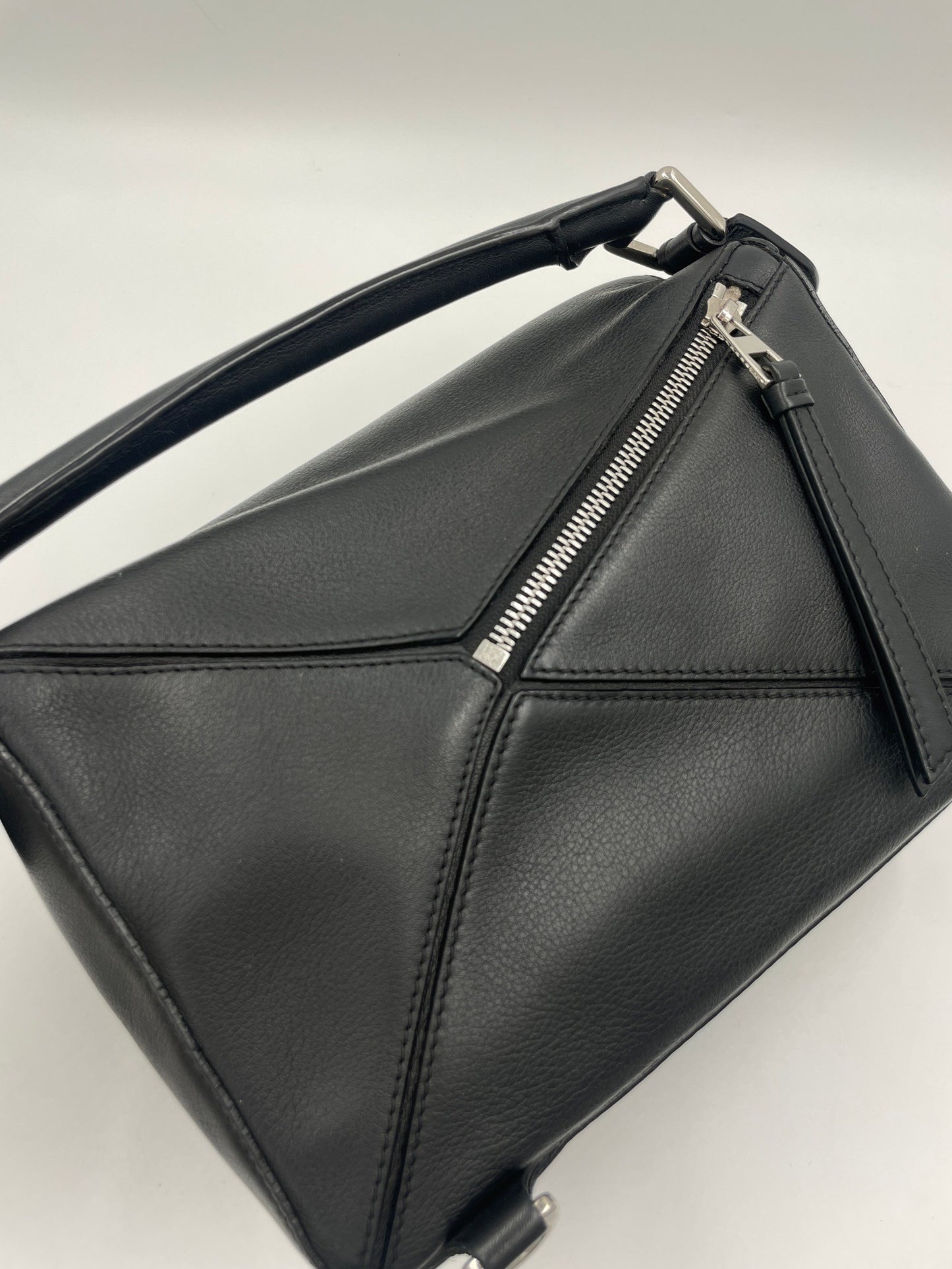 Loewe Puzzle Small Black / Rank A