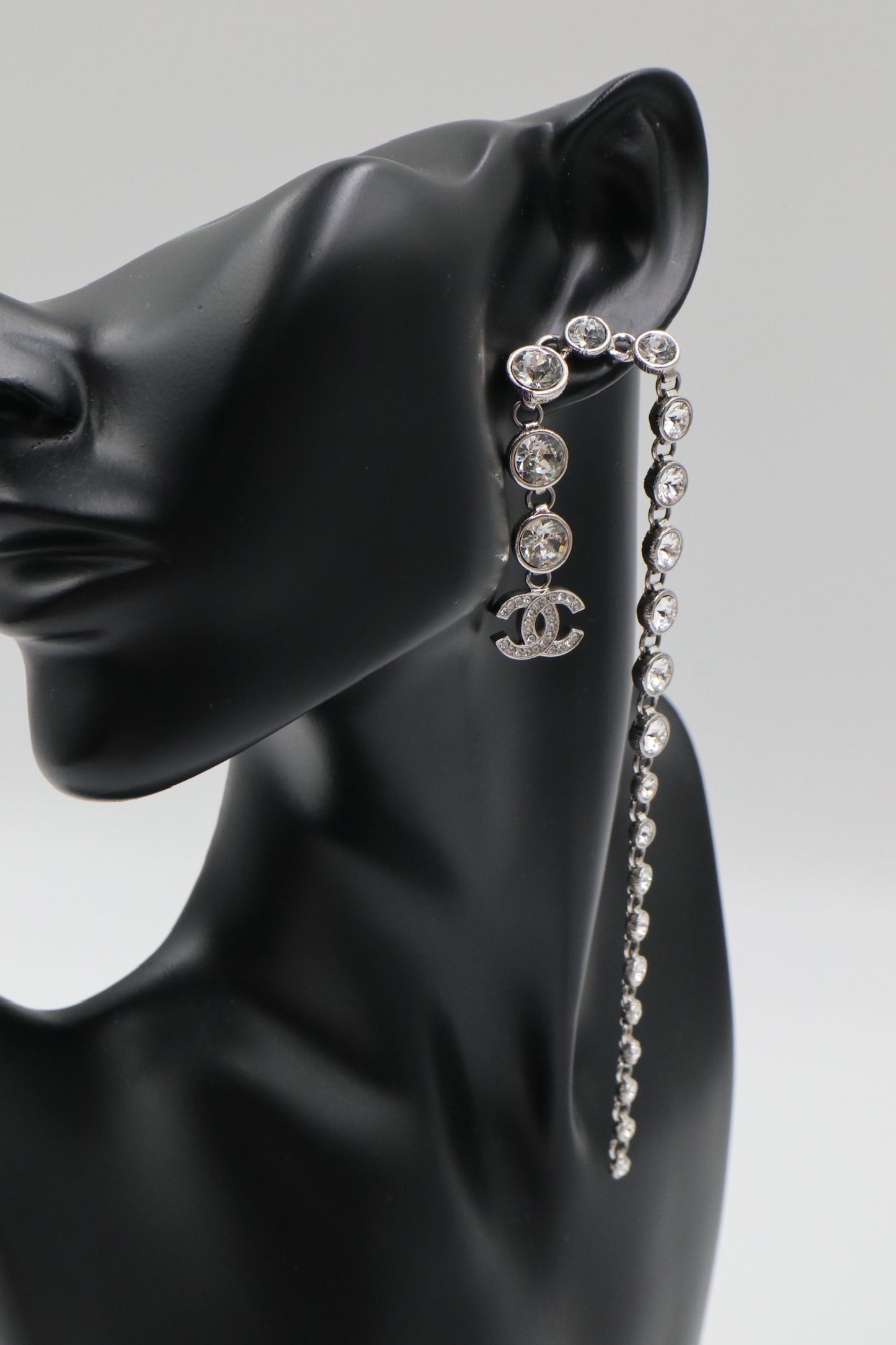 Chanel Earrings 雙C水鑽長吊耳墜/ Rank SA 251030001
