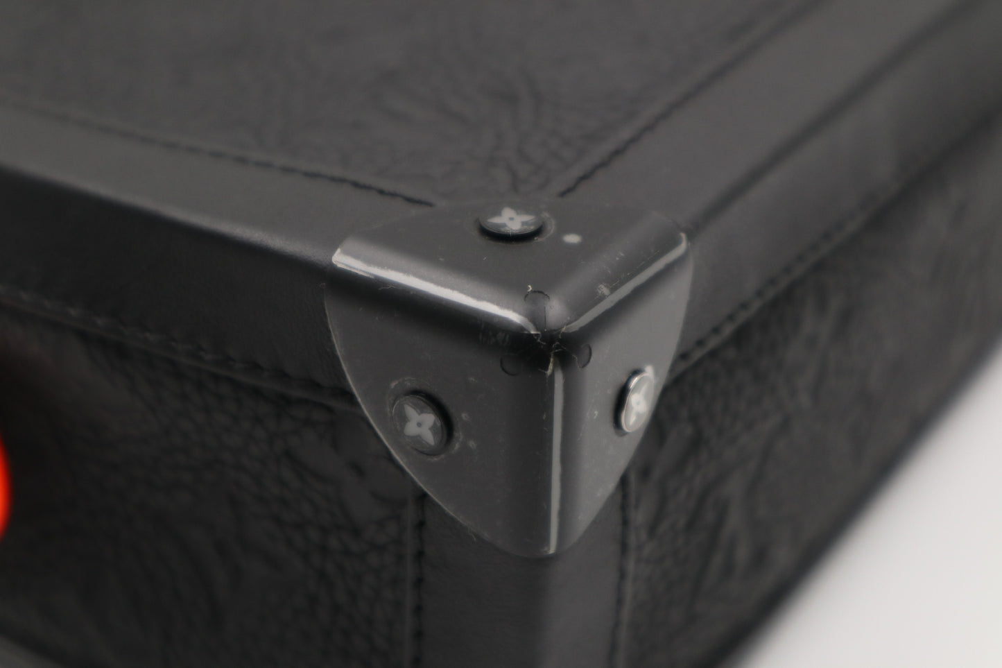 Louis Vuitton Soft trunk taurillon monogram / Rank SA 250926001