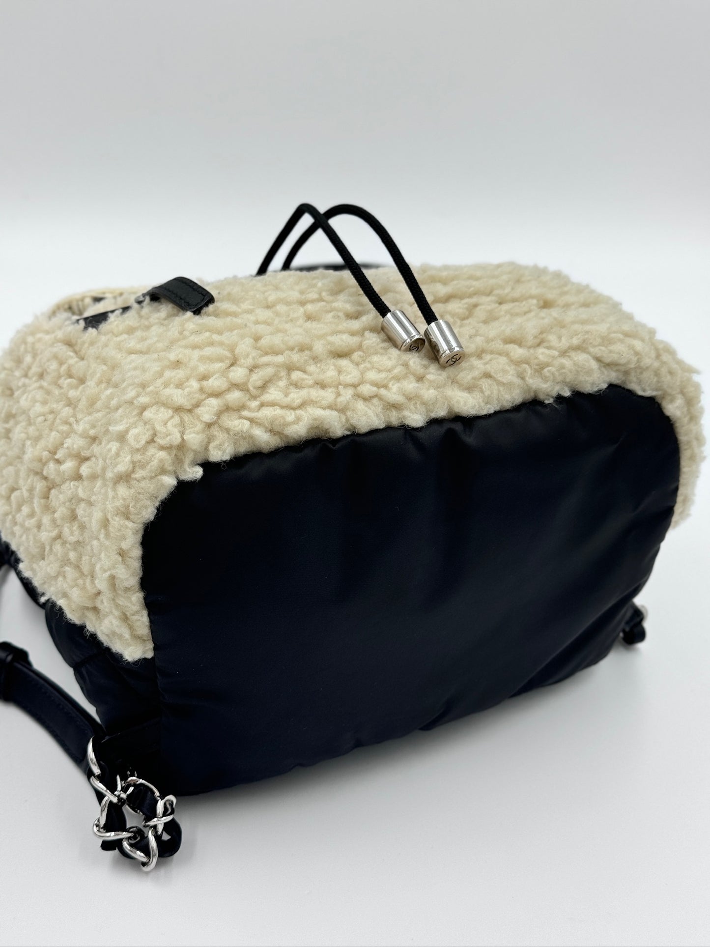 Chanel backpack white/ Rank A