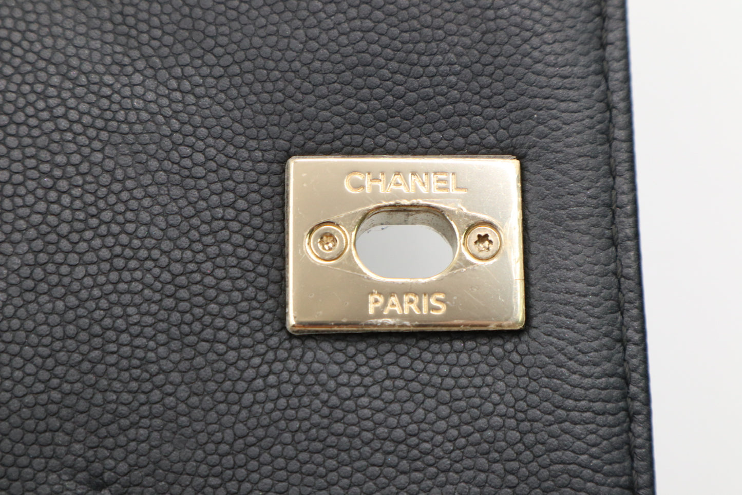 Chanel 黑金小號郵差包 / Rank SA 251106001