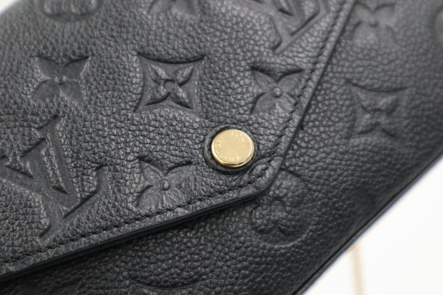 Louis Vuitton Woc / Rank SA 24081103