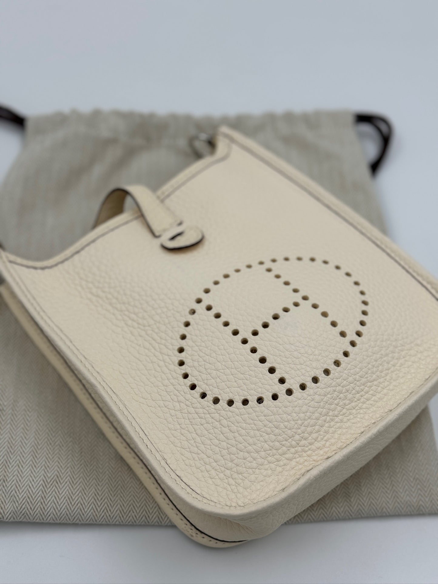 Hermes Evelyne White /Rank SA