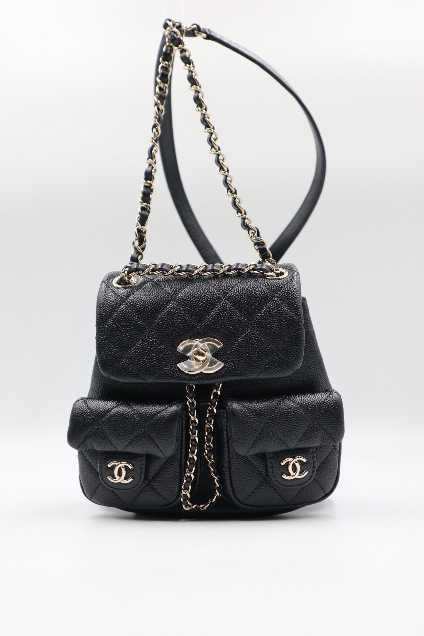 Chanel 黑魚子醬銀釦後背包 / Rank N 251018001