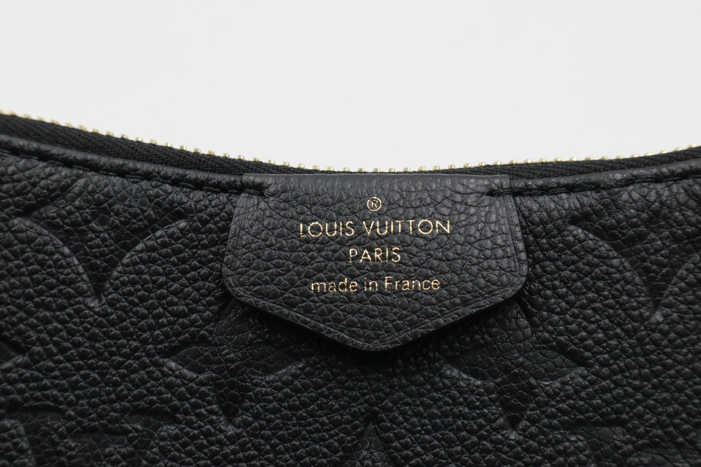 Louis Vuitton Easy Pouch黑色 / Rank SA 251030009