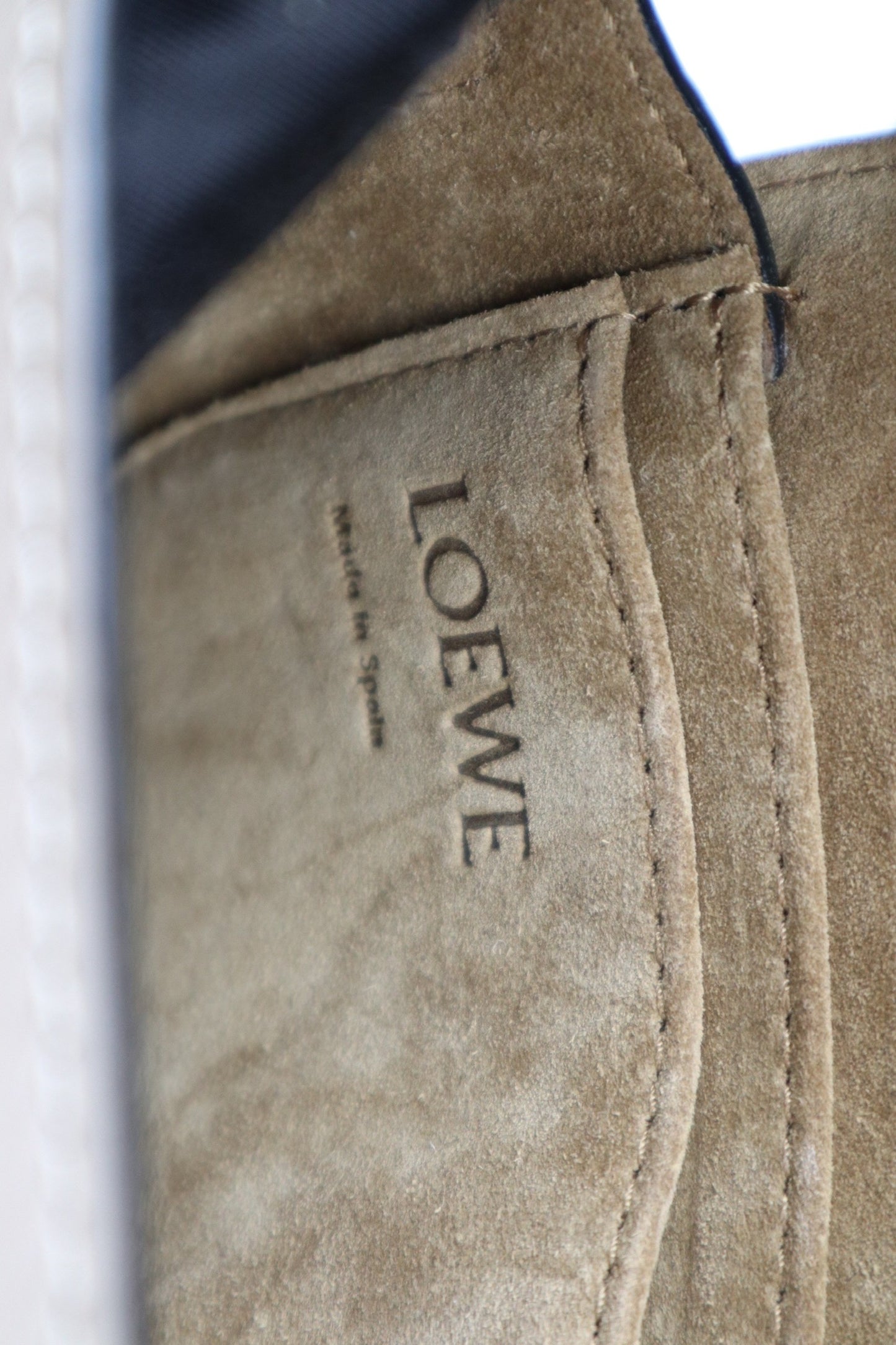 Loewe Mini Gate沙色 / Rank N 250924005