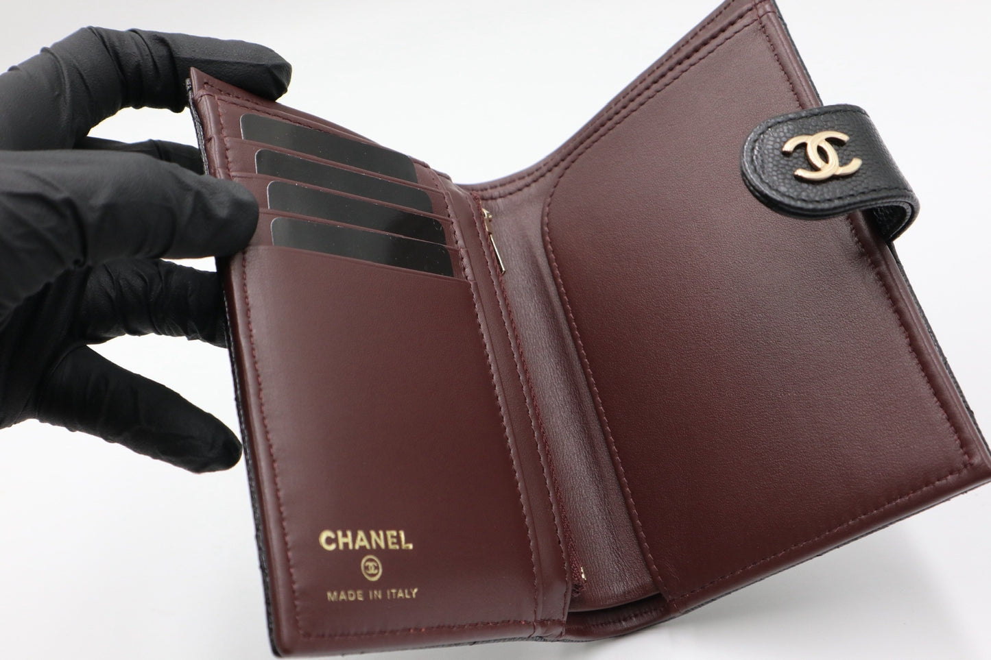 Chanel 24K雙折護照中夾 / Rank SA 251025001