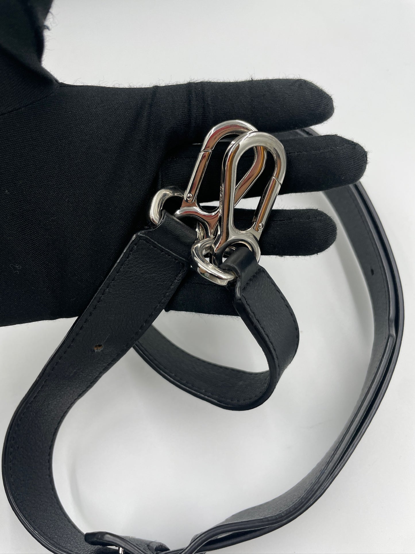 Loewe Puzzle Medium Black / Rank A