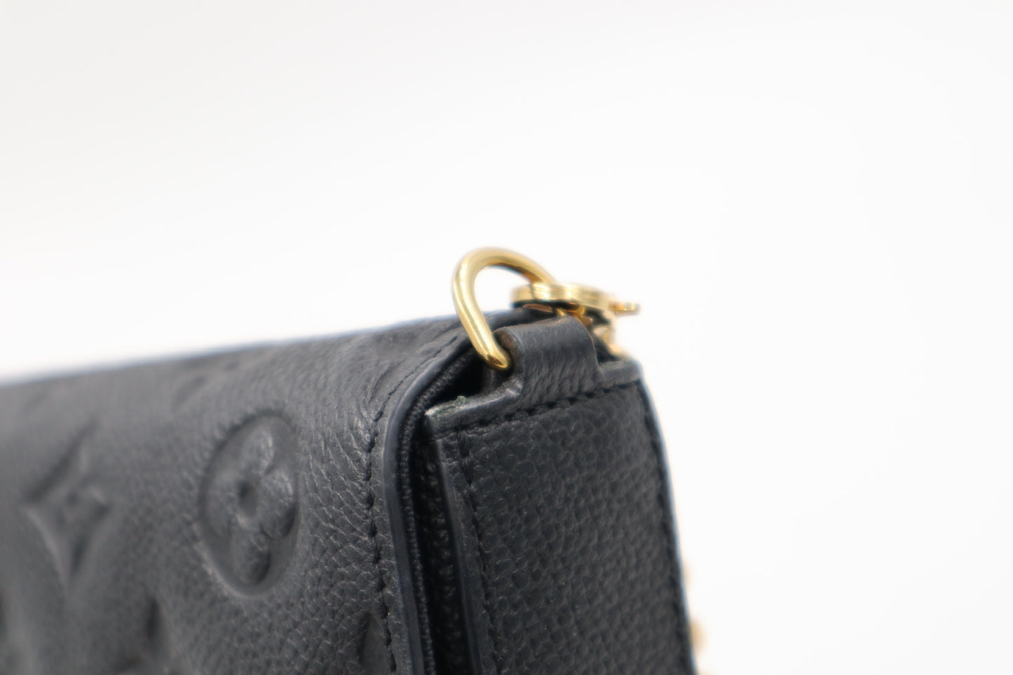 Louis Vuitton Woc / Rank SA 24081103
