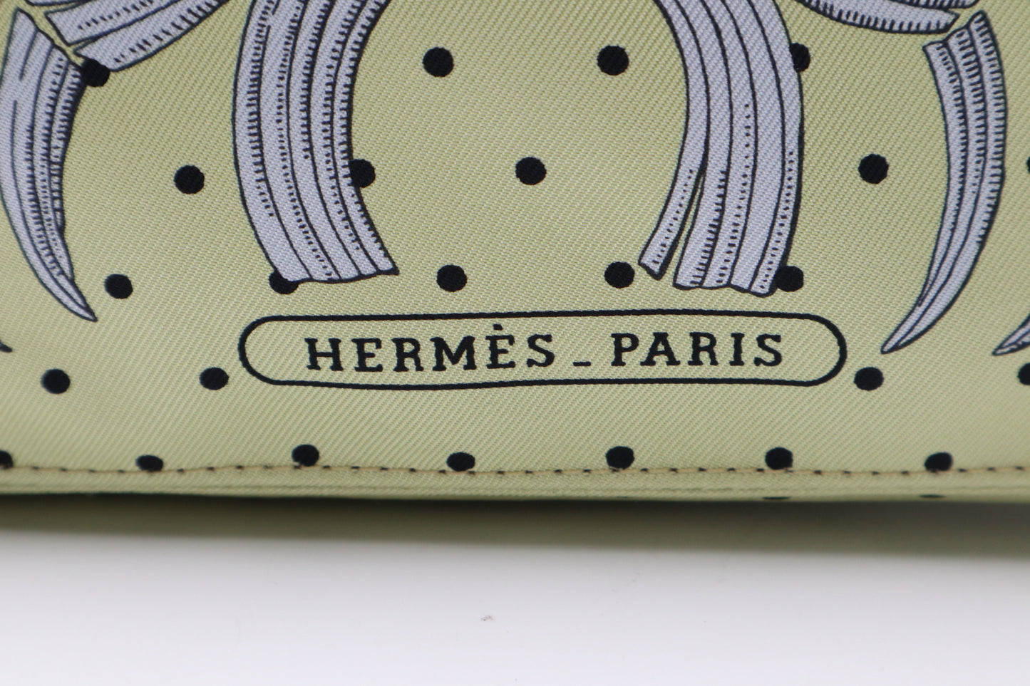Hermes 虎頭絲巾單肩包 / Rank SA 251105003