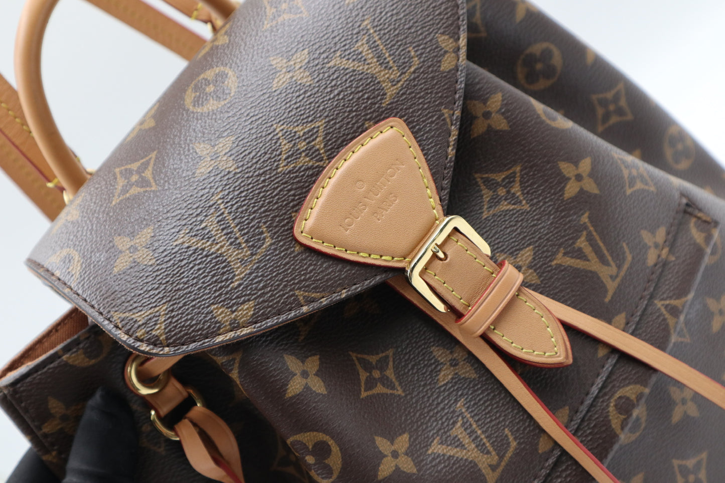 Louis Vuitton / Rank N 25042201