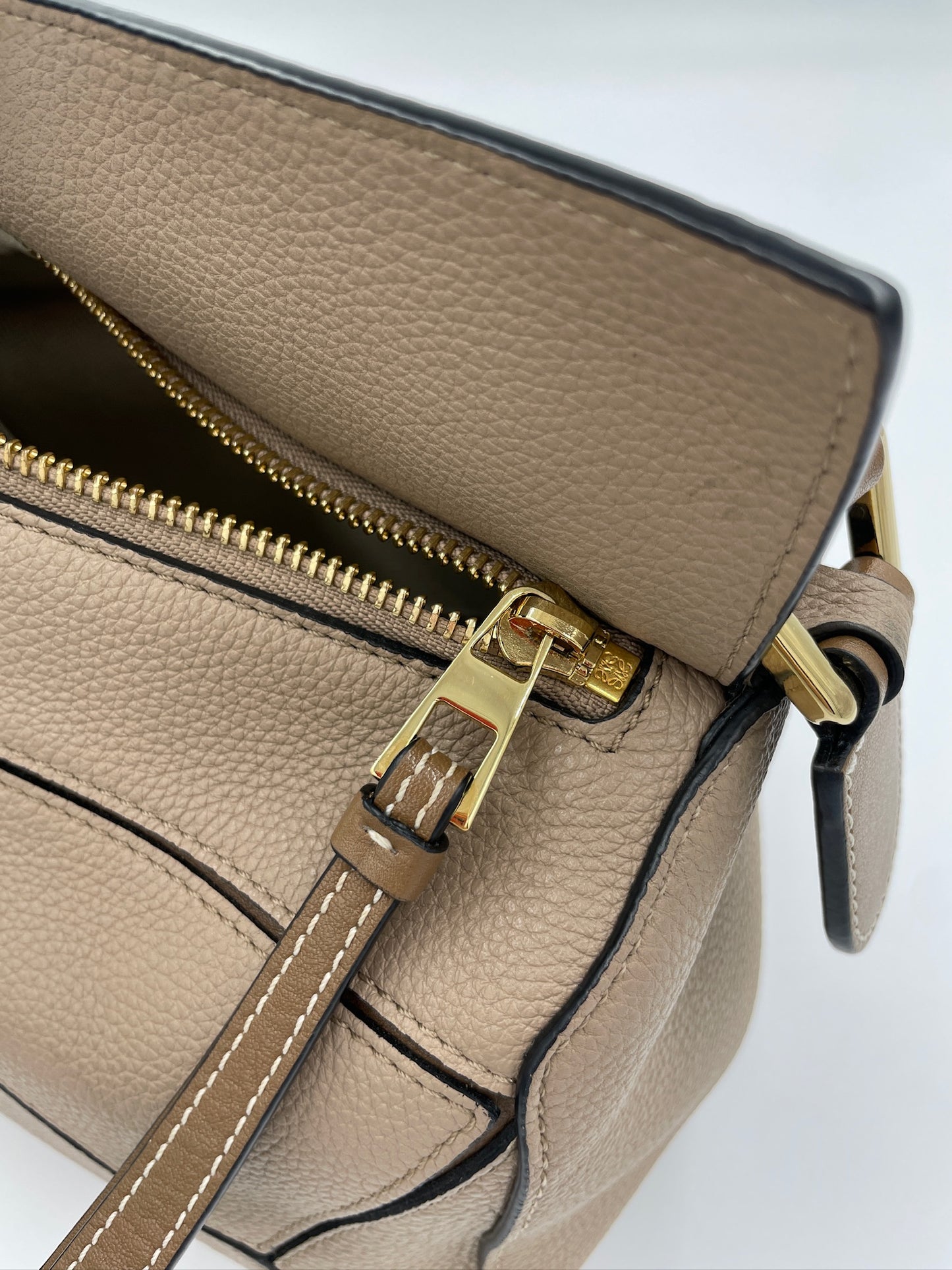 Loewe Puzzle Small Nude / Rank A
