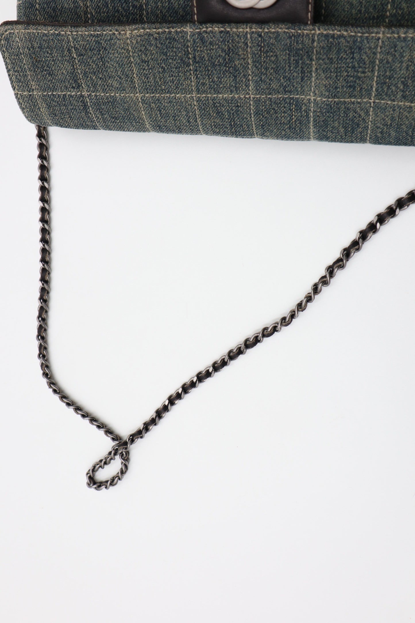 Chanel 牛仔法棍 / Rank A 24121001