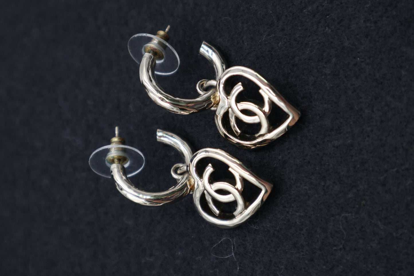 Chanel Earrings 金屬心型鏤空耳環/ Rank SA 251018002