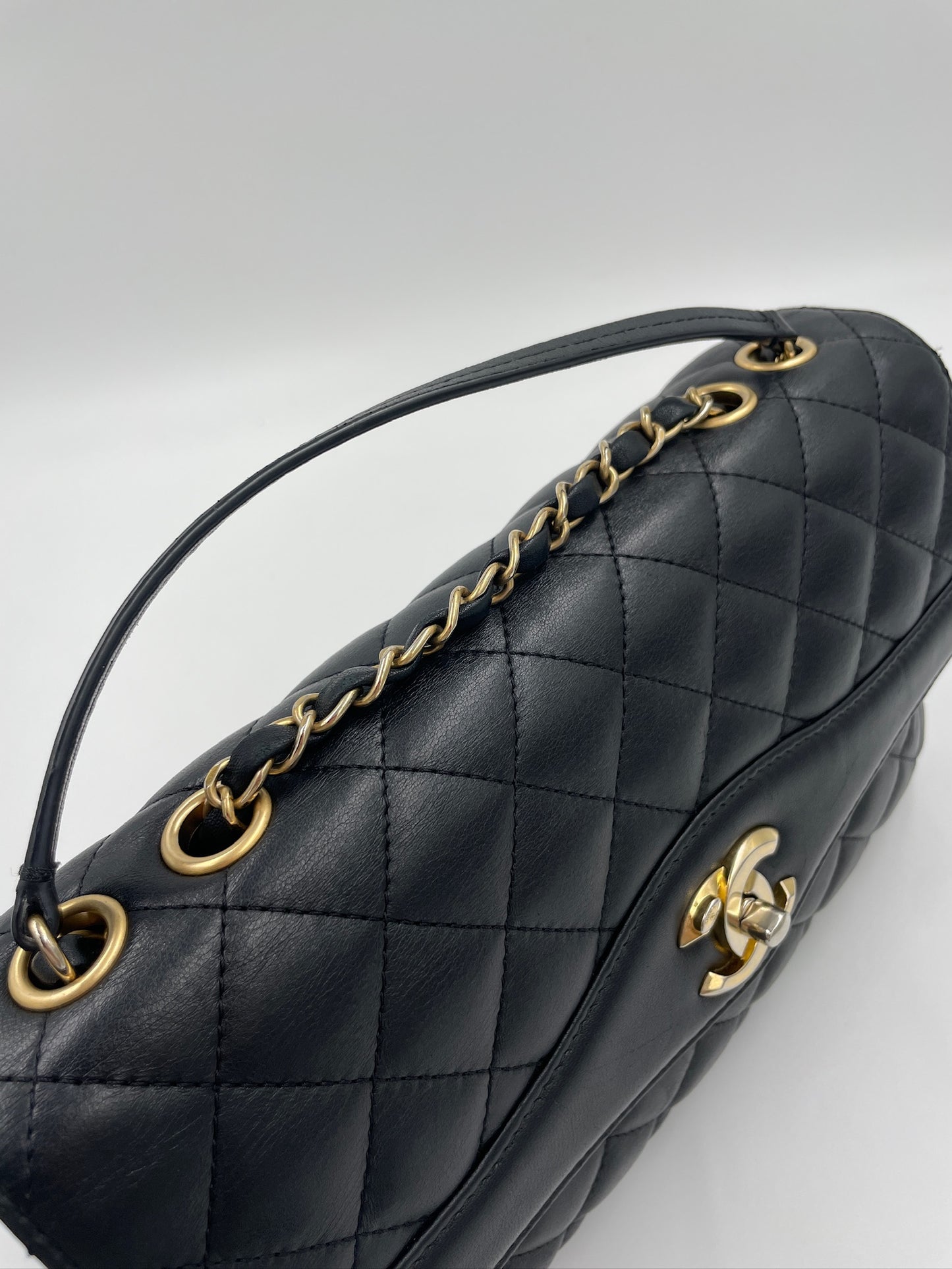 Chanel Classic Flap bag / Rank AB