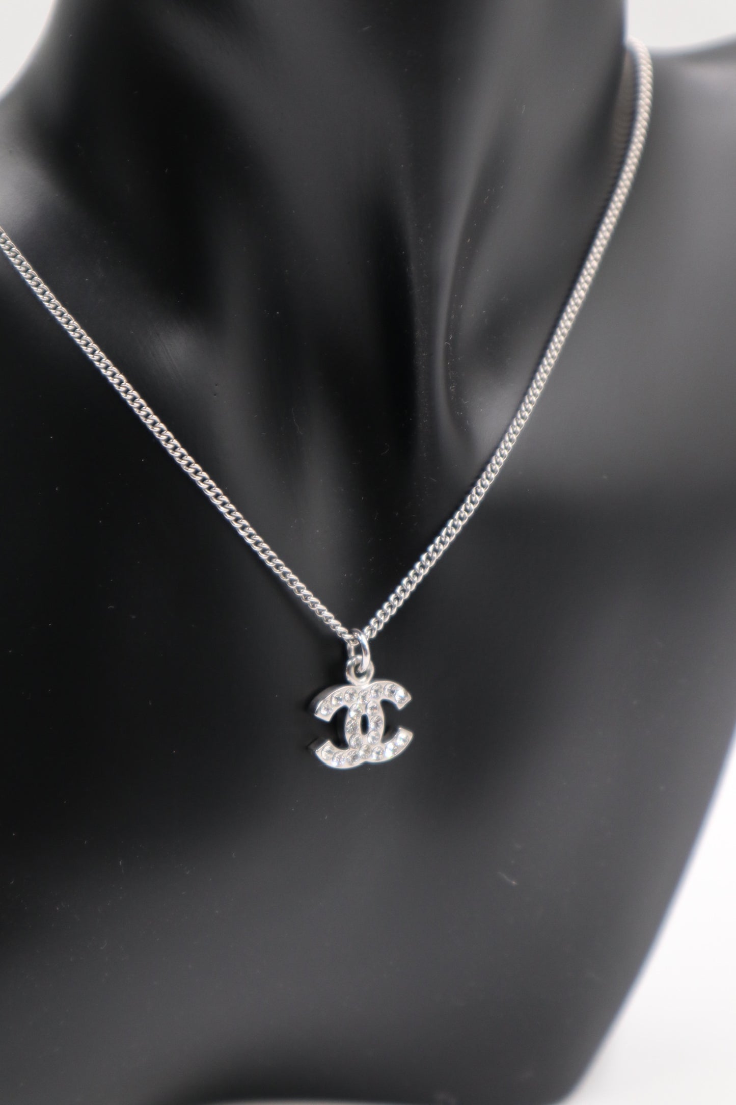 Chanel 雙C水鑽 Necklace/Rank SA 250921002