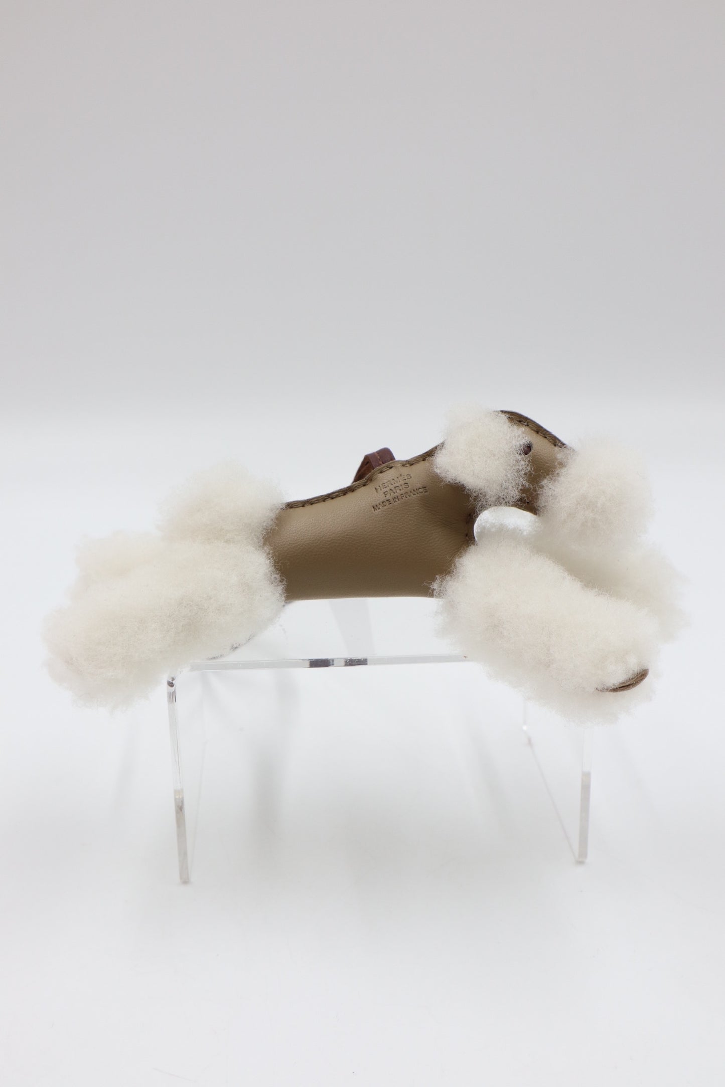 Hermes 羊毛小梗犬吊飾 / Rank SA 251124002