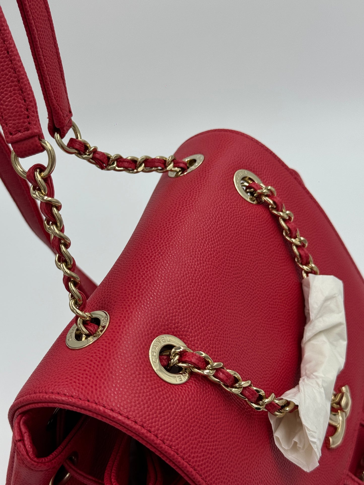Chanel 桃粉魚子醬金釦後背包 / Rank N 24072005